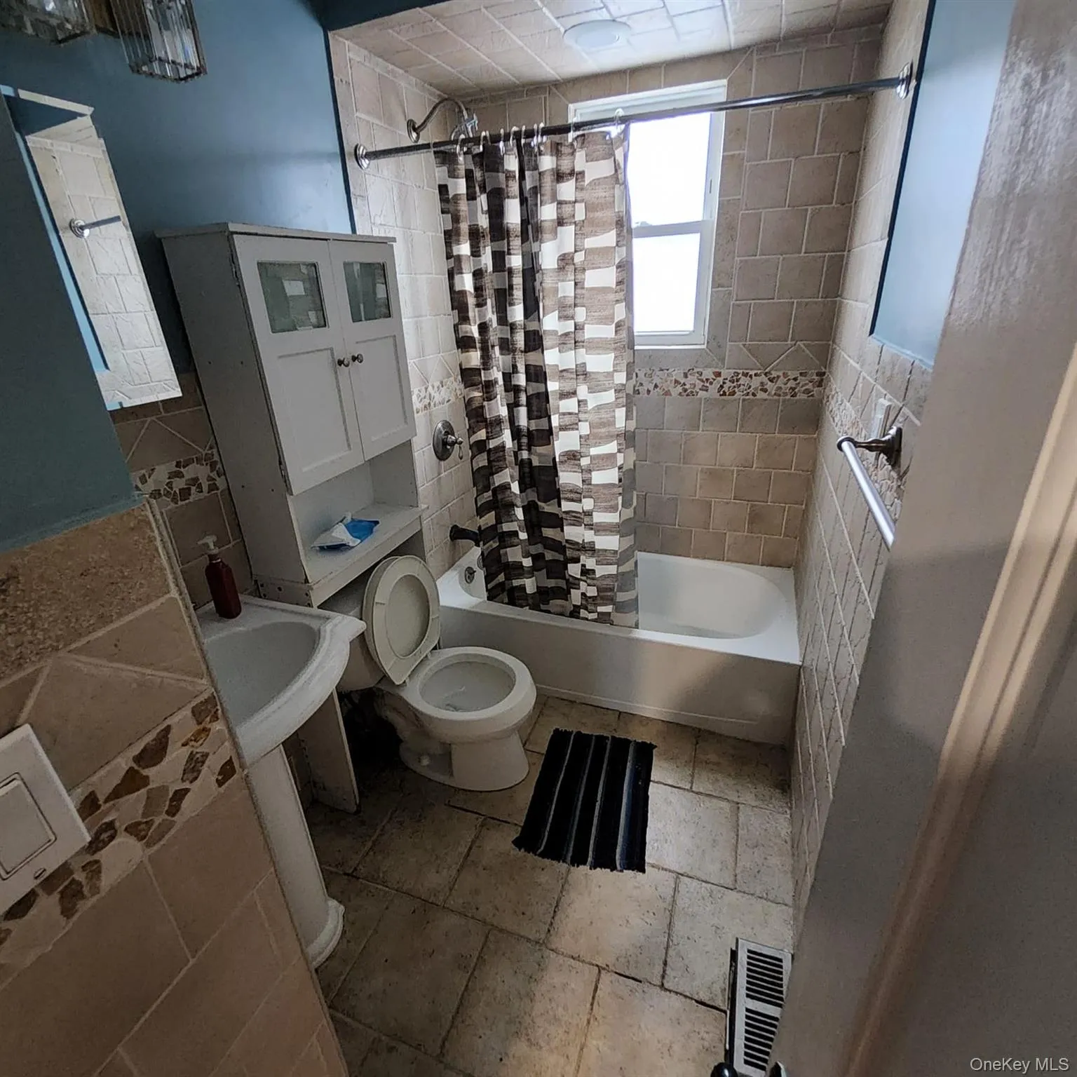 8 Orchard Lake Drive, Monroe, NY, 4 Bedrooms Bedrooms, 5 Rooms Rooms,1 BathroomBathrooms,Residential Lease,Idx,Orchard Lake,0,955918 8 Orchard Lake Drive, Monroe, NY, 4 Bedrooms Bedrooms, 5 Rooms Rooms,1 BathroomBathrooms,Residential Lease,Idx,Orchard Lake,0,955918