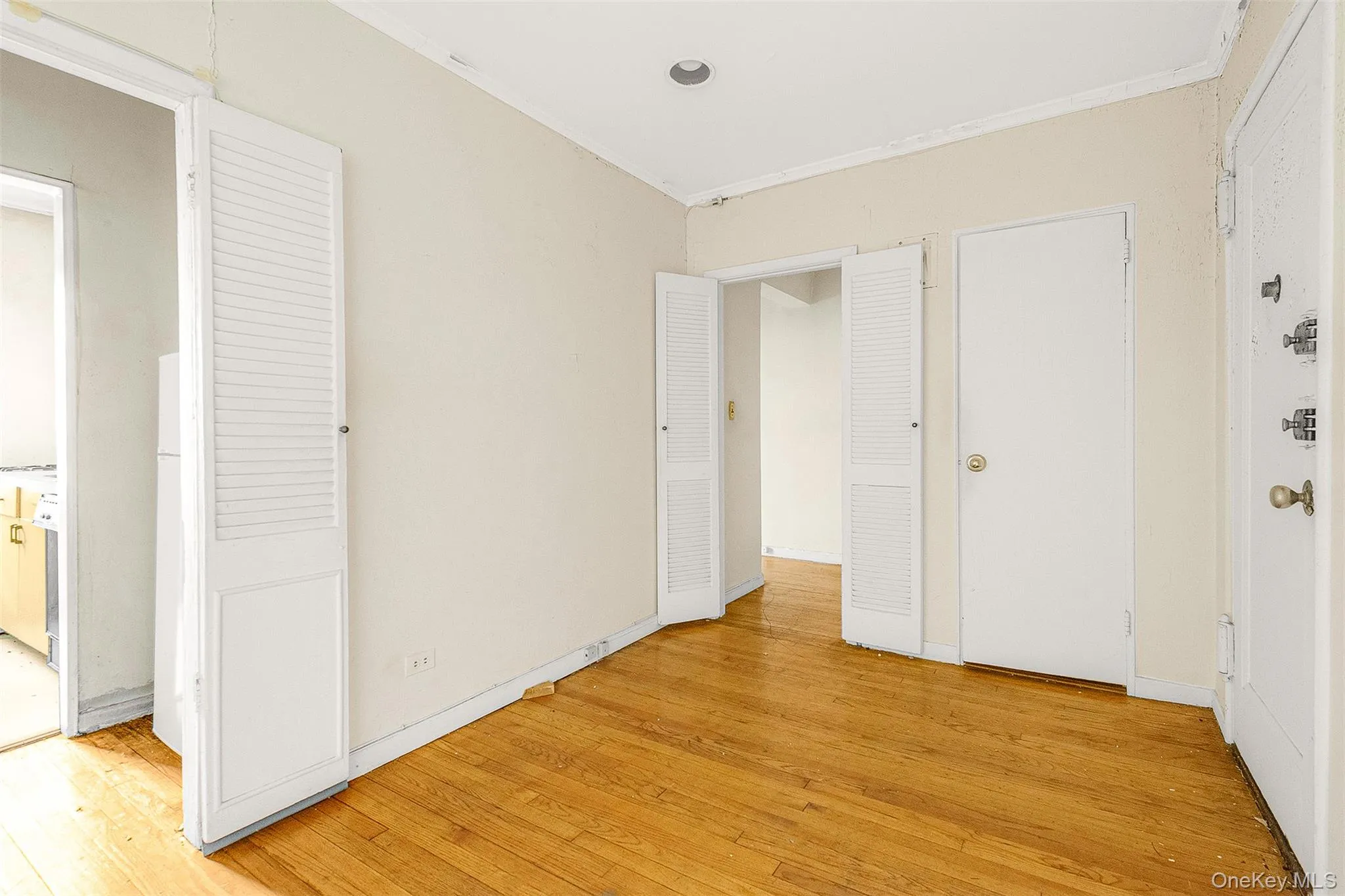 67-66 108th Street, New York, NY, 1 Bedroom Bedrooms, 4 Rooms Rooms,1 BathroomBathrooms,Residential,For Rent,108th,0,955927 67-66 108th Street, New York, NY, 1 Bedroom Bedrooms, 4 Rooms Rooms,1 BathroomBathrooms,Residential,For Rent,108th,0,955927