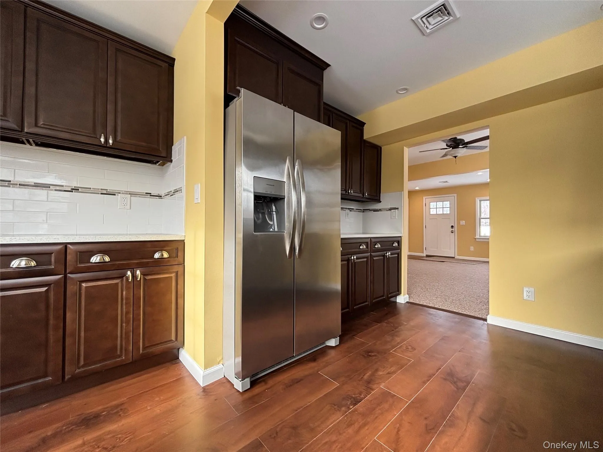 Looking Towards the Living Room & Entrance Looking Towards the Living Room & Entrance