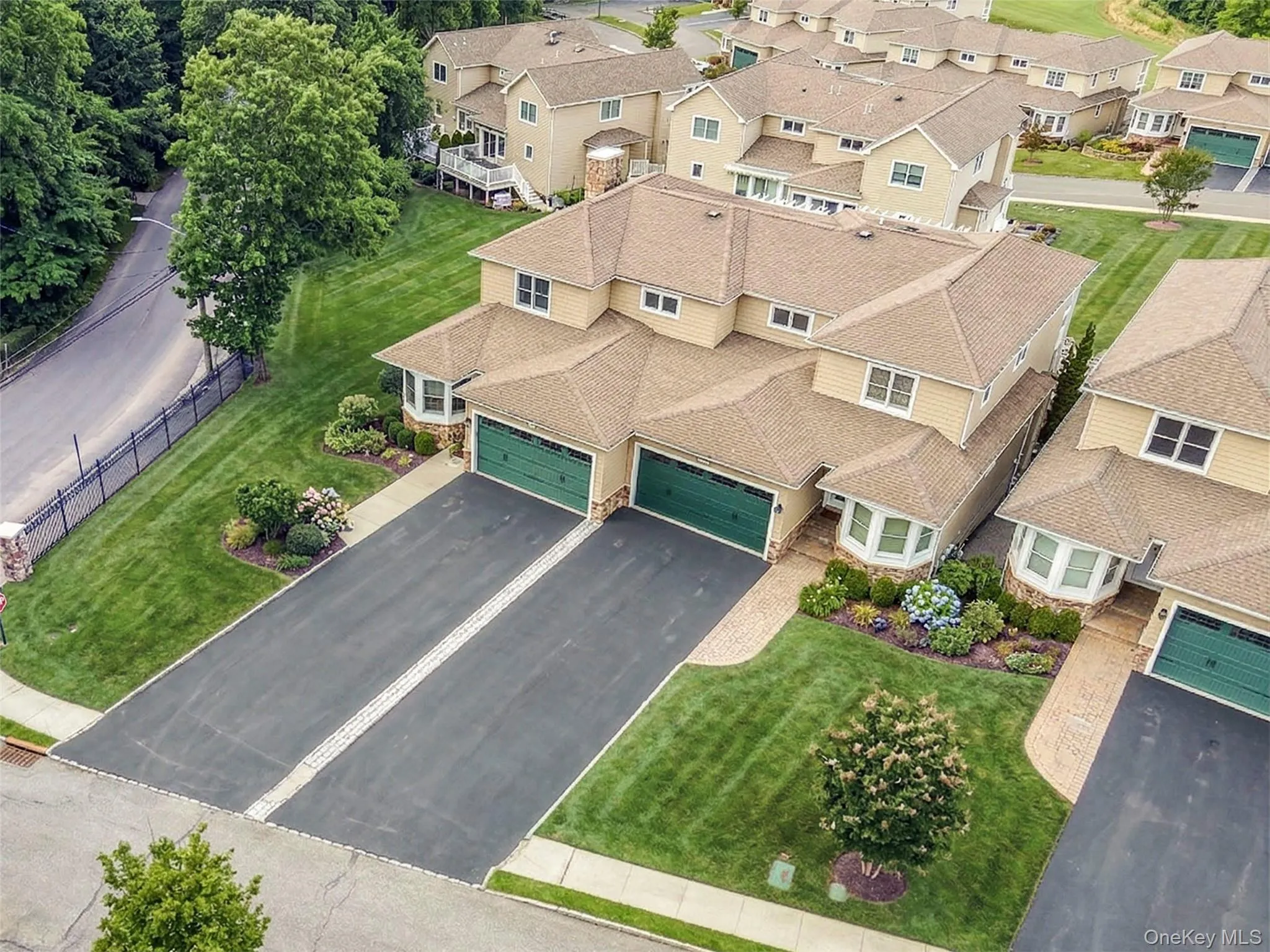 11 Theresa Lane, Brookhaven, NY, 2 Bedrooms Bedrooms, 6 Rooms Rooms,2 BathroomsBathrooms,Residential,For Rent,Theresa,0,956001 11 Theresa Lane, Brookhaven, NY, 2 Bedrooms Bedrooms, 6 Rooms Rooms,2 BathroomsBathrooms,Residential,For Rent,Theresa,0,956001