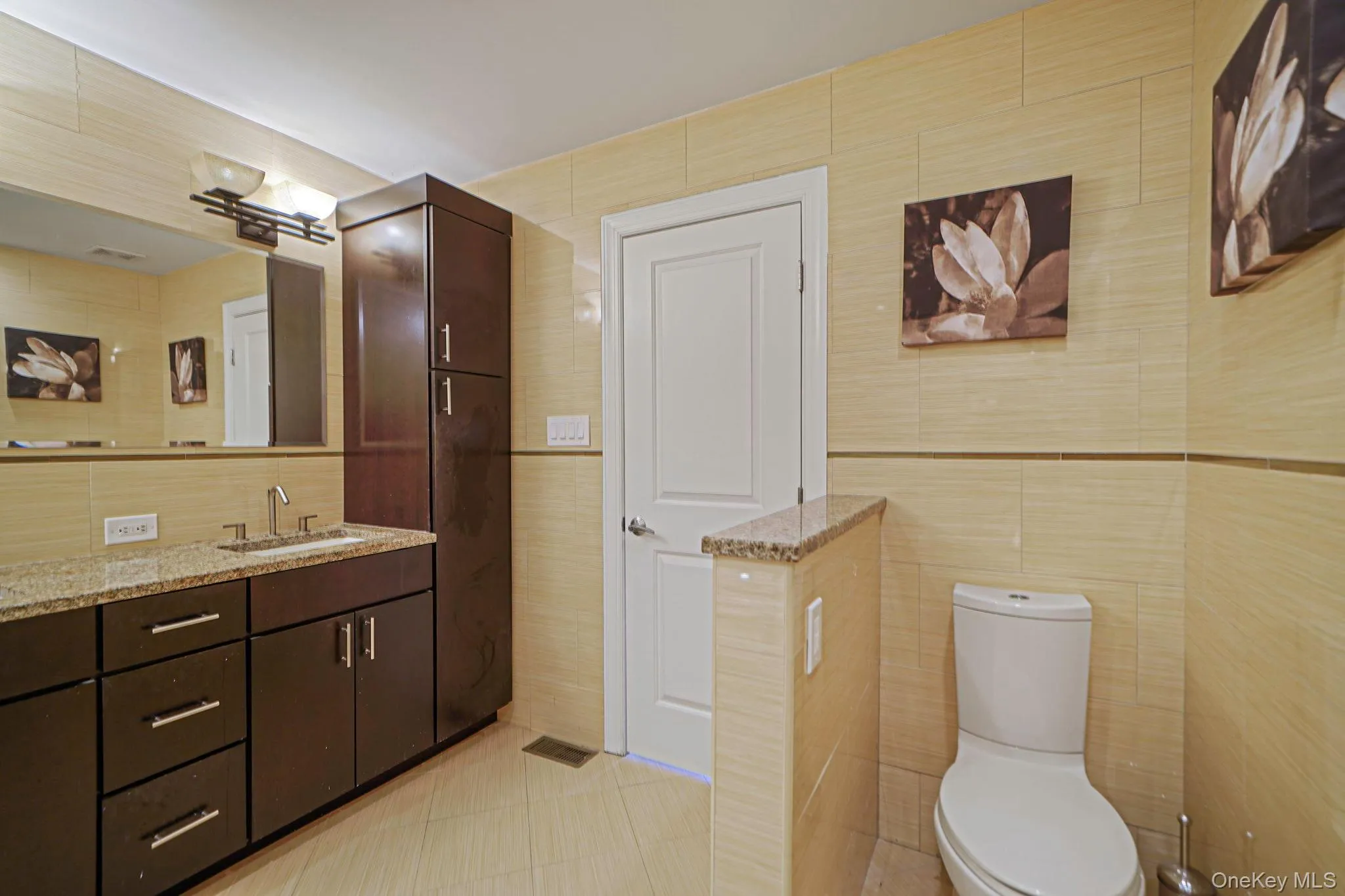 11 Theresa Lane, Brookhaven, NY, 2 Bedrooms Bedrooms, 6 Rooms Rooms,2 BathroomsBathrooms,Residential,For Rent,Theresa,0,956001 11 Theresa Lane, Brookhaven, NY, 2 Bedrooms Bedrooms, 6 Rooms Rooms,2 BathroomsBathrooms,Residential,For Rent,Theresa,0,956001