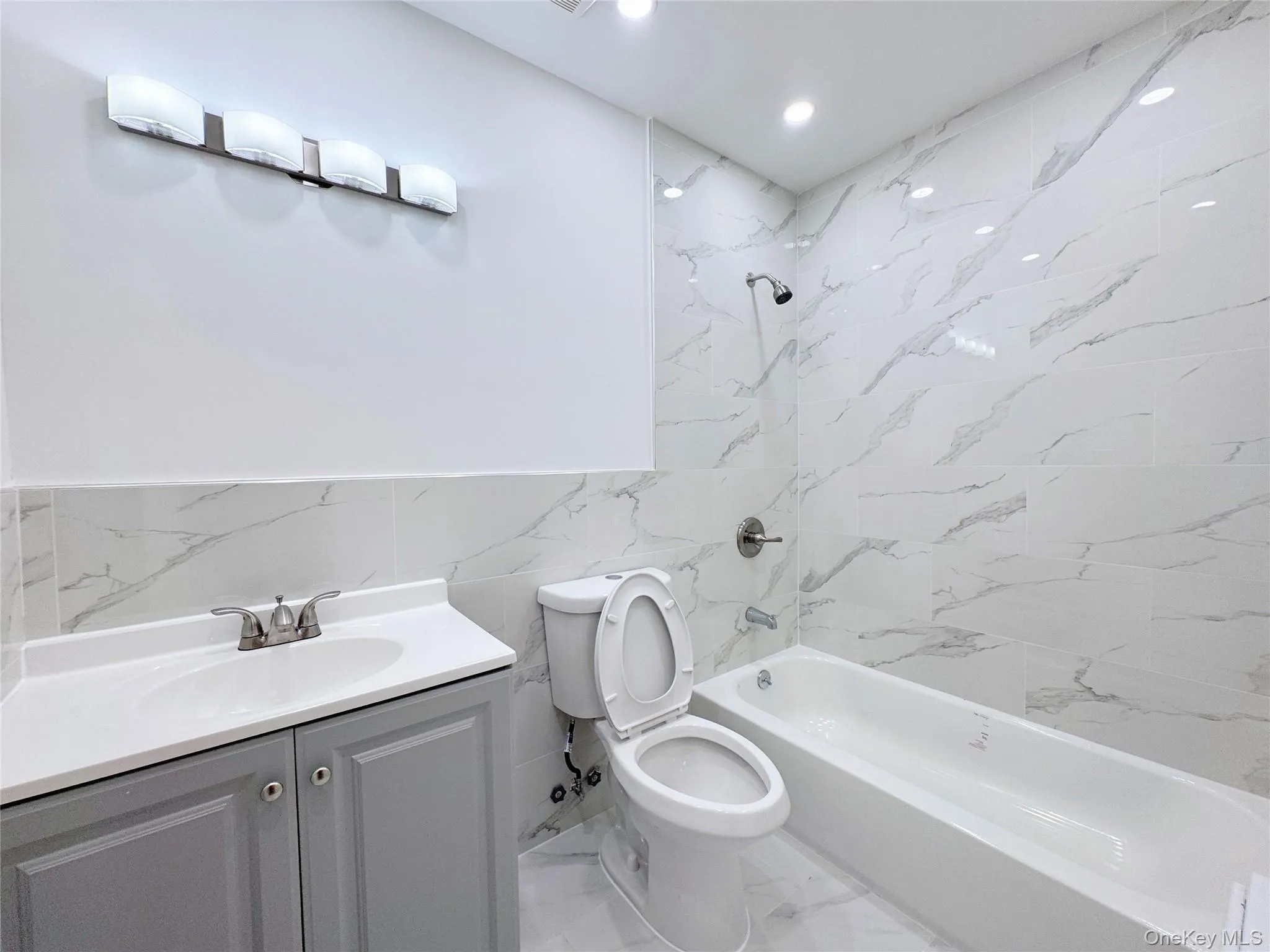 11701 14th Avenue, New York, NY, 3 Bedrooms Bedrooms, 6 Rooms Rooms,1 BathroomBathrooms,Residential Lease,For Rent,14th,0,956013 11701 14th Avenue, New York, NY, 3 Bedrooms Bedrooms, 6 Rooms Rooms,1 BathroomBathrooms,Residential Lease,For Rent,14th,0,956013