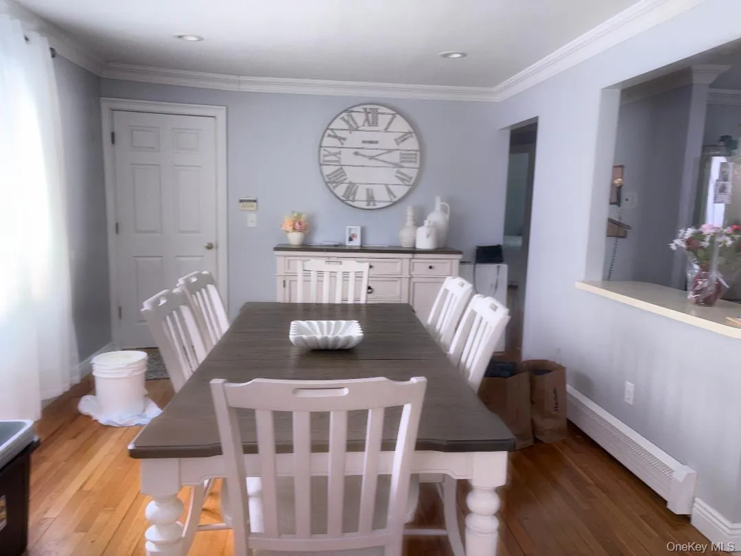 223 Audley Court, Babylon, NY, 3 Bedrooms Bedrooms, 6 Rooms Rooms,1 BathroomBathrooms,Residential Lease,For Rent,Audley,0,956038 223 Audley Court, Babylon, NY, 3 Bedrooms Bedrooms, 6 Rooms Rooms,1 BathroomBathrooms,Residential Lease,For Rent,Audley,0,956038