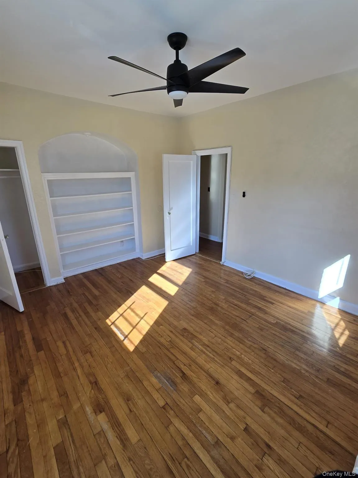 9202 69th Avenue, New York, NY, 2 Bedrooms Bedrooms, 5 Rooms Rooms,1 BathroomBathrooms,Residential Lease,For Rent,69th,0,956051 9202 69th Avenue, New York, NY, 2 Bedrooms Bedrooms, 5 Rooms Rooms,1 BathroomBathrooms,Residential Lease,For Rent,69th,0,956051