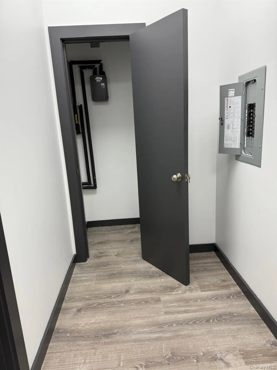 359 Saint Nicholas Avenue, New York, NY, ,Commercial Lease,For Rent,Saint Nicholas,0,956115 359 Saint Nicholas Avenue, New York, NY, ,Commercial Lease,For Rent,Saint Nicholas,0,956115