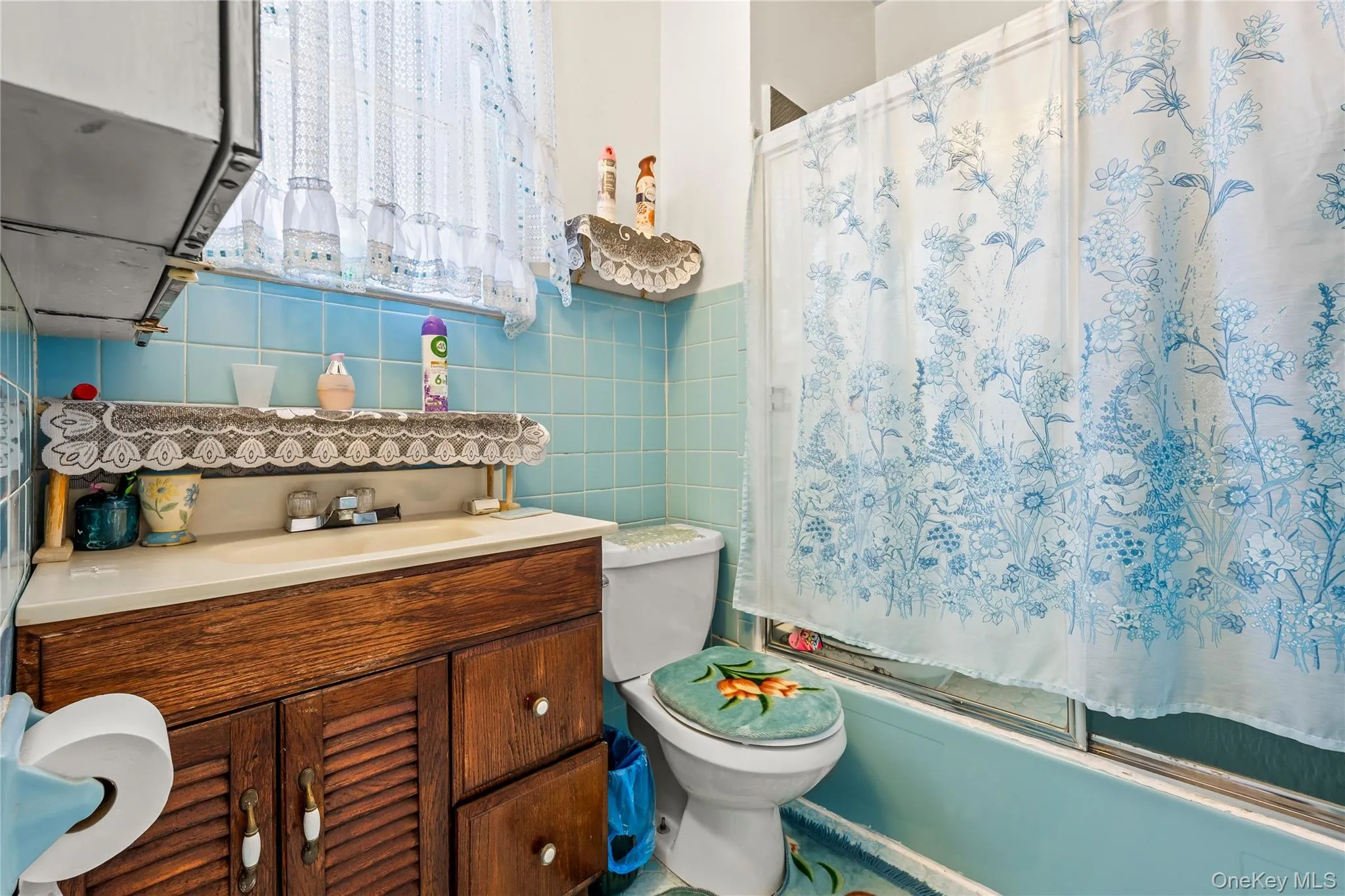 19512 Mc Laughlin Avenue, New York, NY, 4 Bedrooms Bedrooms, 12 Rooms Rooms,2 BathroomsBathrooms,Residential,For Rent,Mc Laughlin,0,956121 19512 Mc Laughlin Avenue, New York, NY, 4 Bedrooms Bedrooms, 12 Rooms Rooms,2 BathroomsBathrooms,Residential,For Rent,Mc Laughlin,0,956121