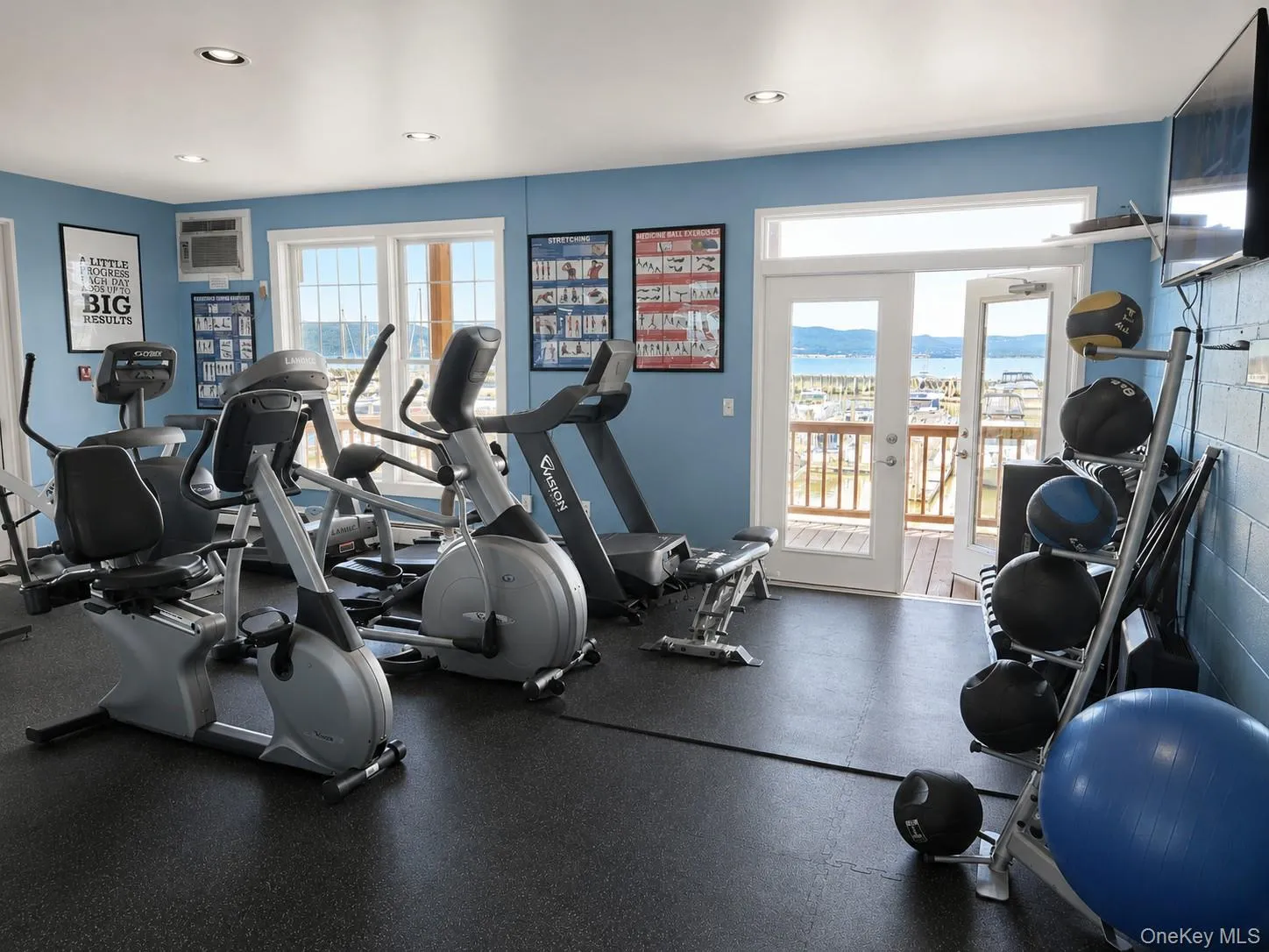 F-15 Half Moon Bay Marina, Cortlandt, NY, ,Residential,For Rent,Half Moon Bay Marina,0,956158 F-15 Half Moon Bay Marina, Cortlandt, NY, ,Residential,For Rent,Half Moon Bay Marina,0,956158