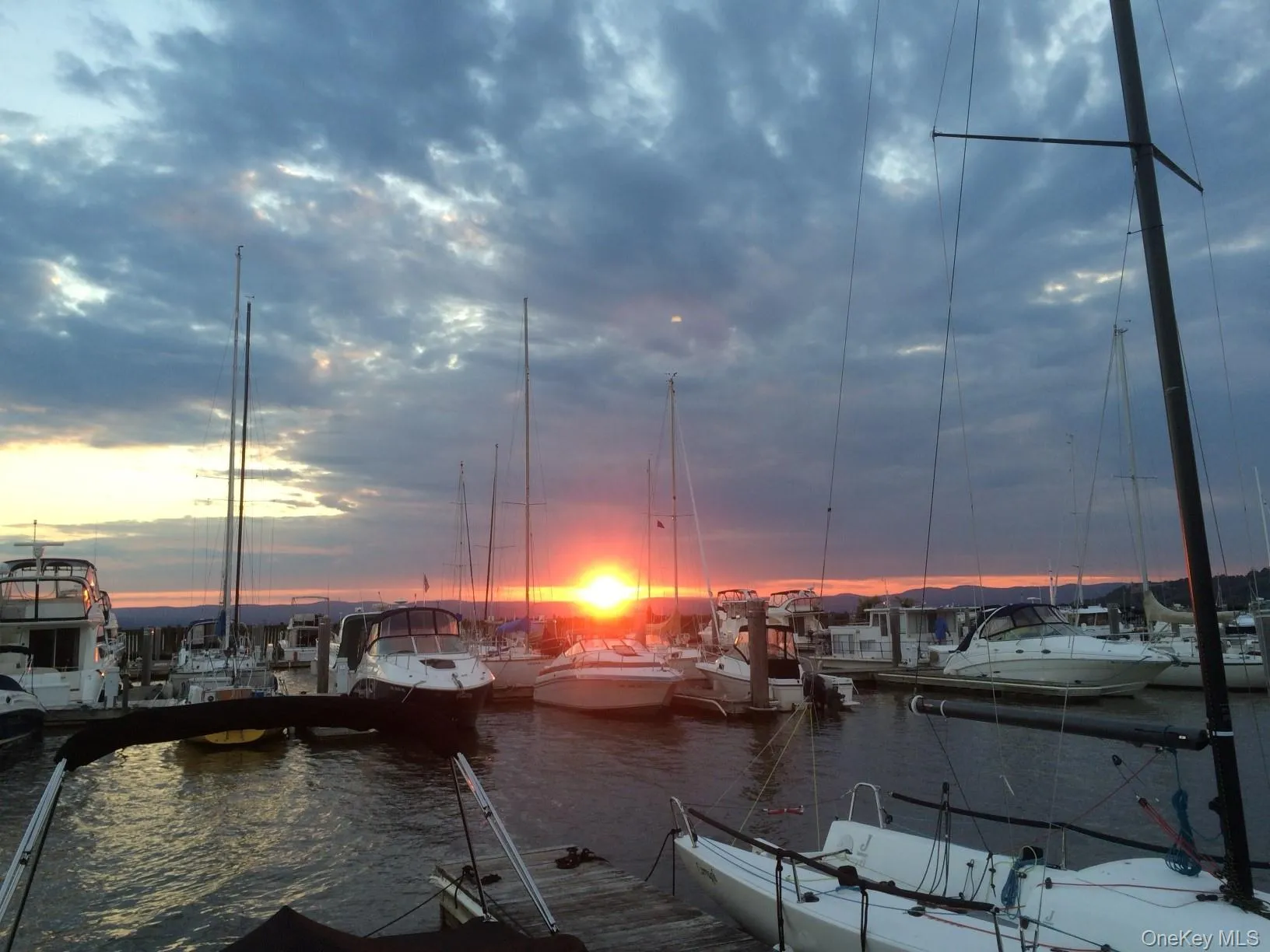 F-15 Half Moon Bay Marina, Cortlandt, NY, ,Residential,For Rent,Half Moon Bay Marina,0,956158 F-15 Half Moon Bay Marina, Cortlandt, NY, ,Residential,For Rent,Half Moon Bay Marina,0,956158