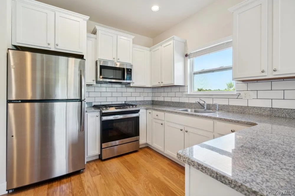 1 Willow Terrace, Brookhaven, NY, 3 Bedrooms Bedrooms, 8 Rooms Rooms,2 BathroomsBathrooms,Residential Lease,Idx,Willow,0,956212 1 Willow Terrace, Brookhaven, NY, 3 Bedrooms Bedrooms, 8 Rooms Rooms,2 BathroomsBathrooms,Residential Lease,Idx,Willow,0,956212