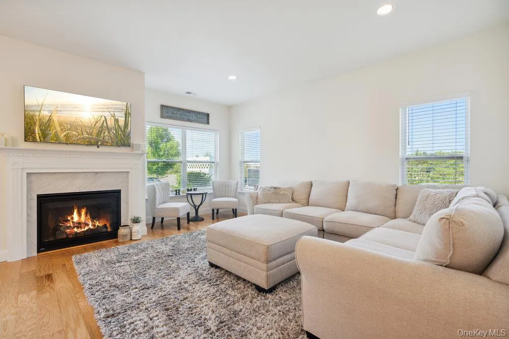 1 Willow Terrace, Brookhaven, NY, 3 Bedrooms Bedrooms, 8 Rooms Rooms,2 BathroomsBathrooms,Residential Lease,Idx,Willow,0,956212 1 Willow Terrace, Brookhaven, NY, 3 Bedrooms Bedrooms, 8 Rooms Rooms,2 BathroomsBathrooms,Residential Lease,Idx,Willow,0,956212