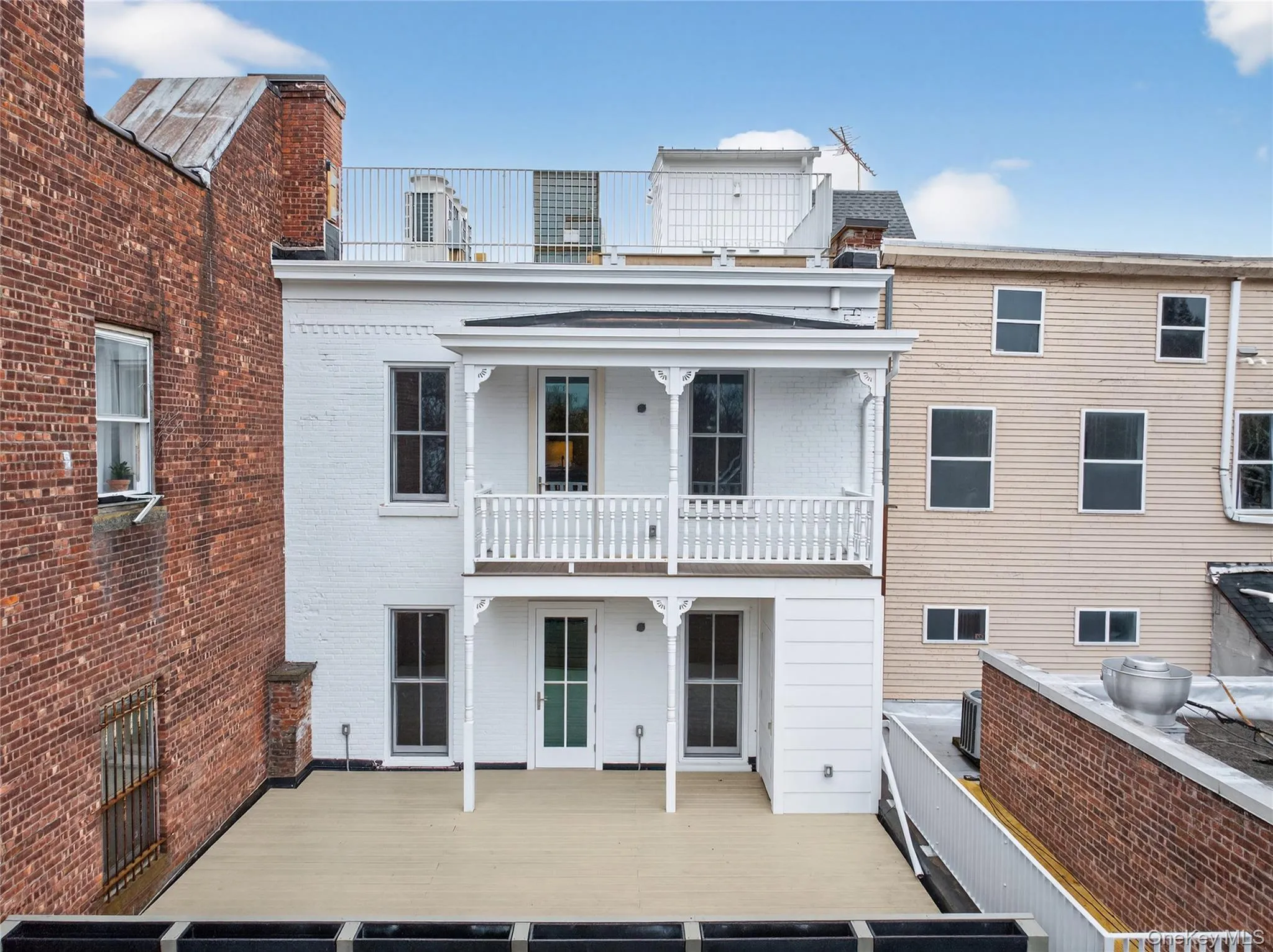 316 Wall Street, Kingston, NY, 3 Bedrooms Bedrooms, 5 Rooms Rooms,2 BathroomsBathrooms,Residential Lease,For Rent,Wall,0,956218 316 Wall Street, Kingston, NY, 3 Bedrooms Bedrooms, 5 Rooms Rooms,2 BathroomsBathrooms,Residential Lease,For Rent,Wall,0,956218