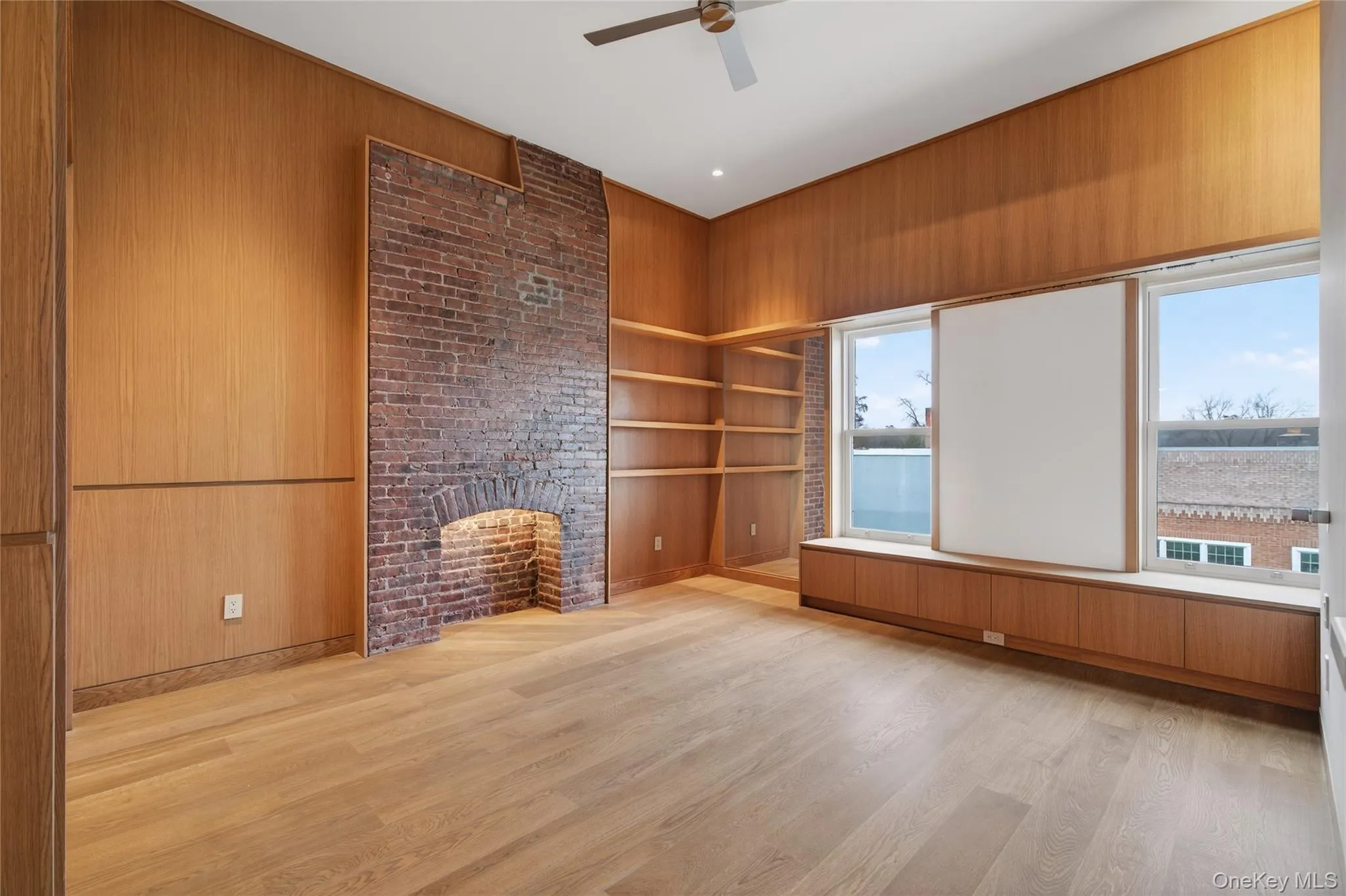 316 Wall Street, Kingston, NY, 3 Bedrooms Bedrooms, 5 Rooms Rooms,2 BathroomsBathrooms,Residential Lease,For Rent,Wall,0,956218 316 Wall Street, Kingston, NY, 3 Bedrooms Bedrooms, 5 Rooms Rooms,2 BathroomsBathrooms,Residential Lease,For Rent,Wall,0,956218