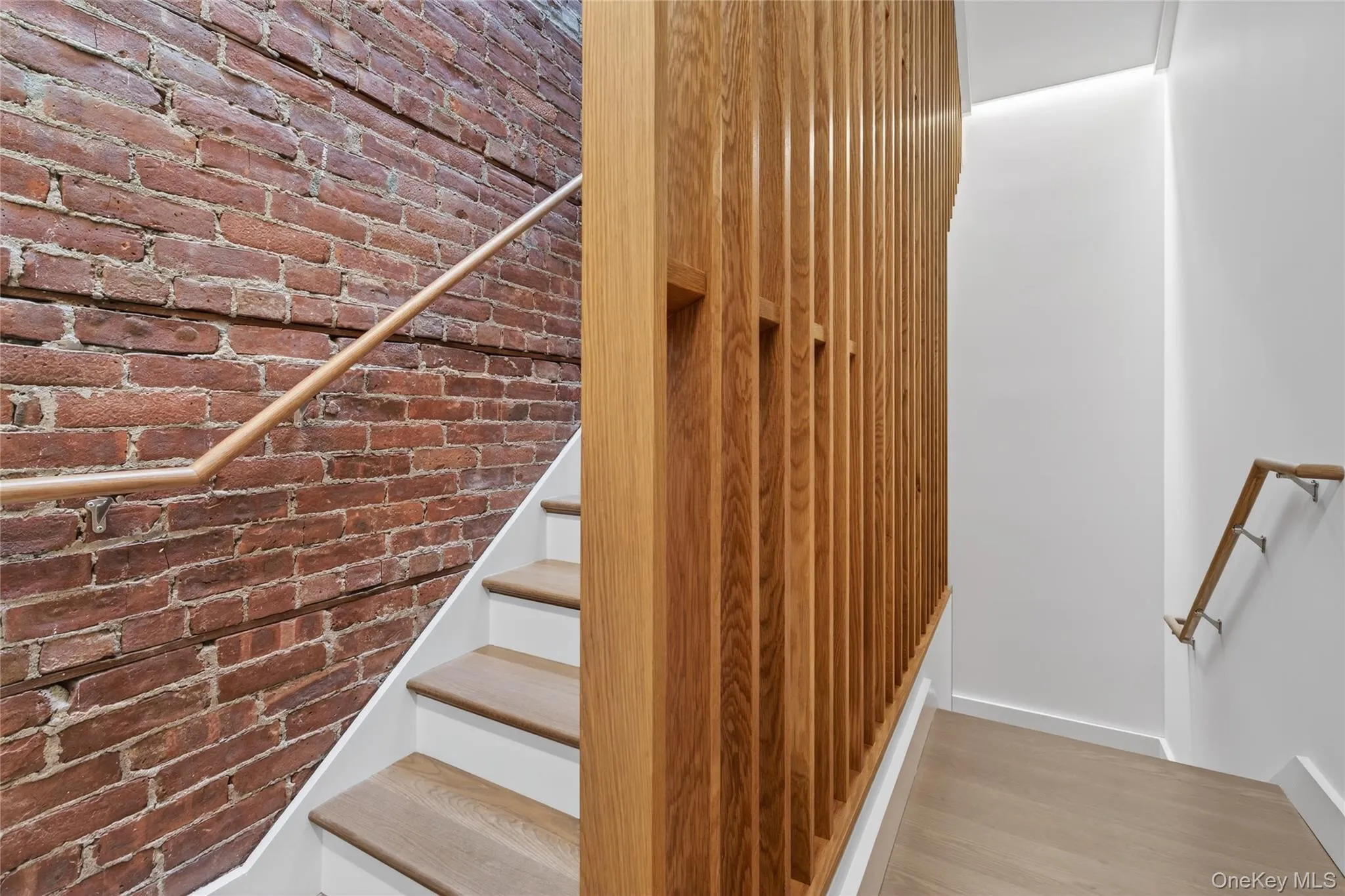 316 Wall Street, Kingston, NY, 3 Bedrooms Bedrooms, 5 Rooms Rooms,2 BathroomsBathrooms,Residential Lease,For Rent,Wall,0,956218 316 Wall Street, Kingston, NY, 3 Bedrooms Bedrooms, 5 Rooms Rooms,2 BathroomsBathrooms,Residential Lease,For Rent,Wall,0,956218