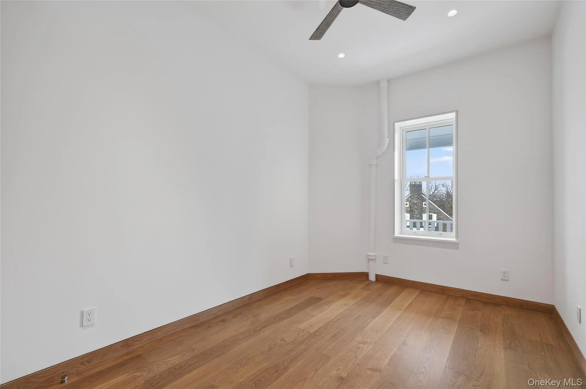 316 Wall Street, Kingston, NY, 3 Bedrooms Bedrooms, 5 Rooms Rooms,2 BathroomsBathrooms,Residential Lease,For Rent,Wall,0,956218 316 Wall Street, Kingston, NY, 3 Bedrooms Bedrooms, 5 Rooms Rooms,2 BathroomsBathrooms,Residential Lease,For Rent,Wall,0,956218