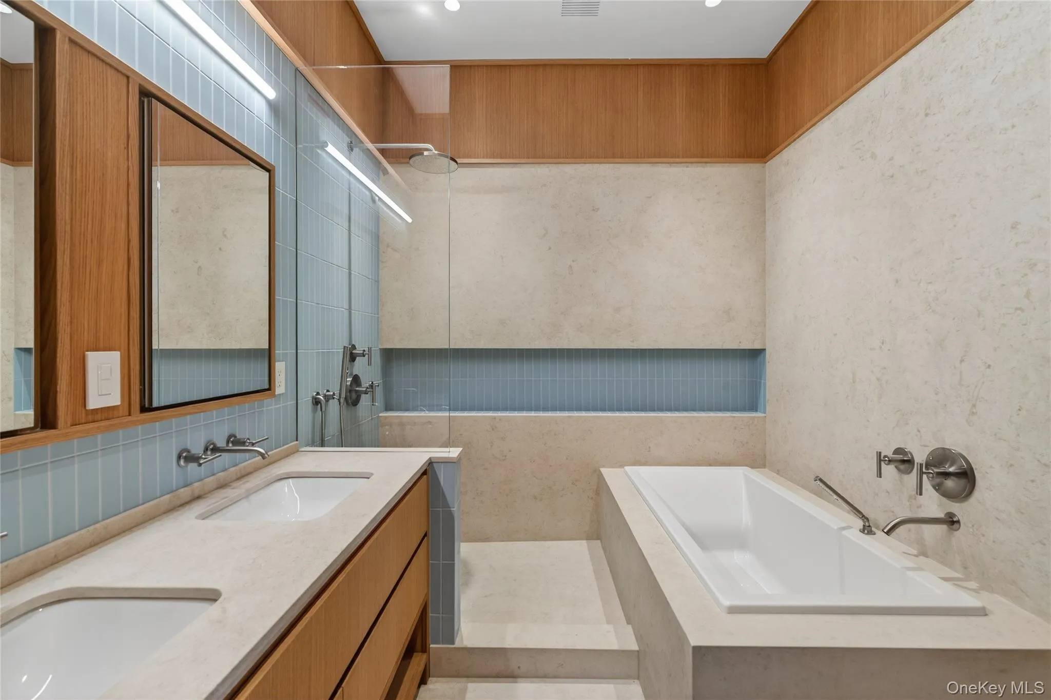 316 Wall Street, Kingston, NY, 3 Bedrooms Bedrooms, 5 Rooms Rooms,2 BathroomsBathrooms,Residential Lease,For Rent,Wall,0,956218 316 Wall Street, Kingston, NY, 3 Bedrooms Bedrooms, 5 Rooms Rooms,2 BathroomsBathrooms,Residential Lease,For Rent,Wall,0,956218