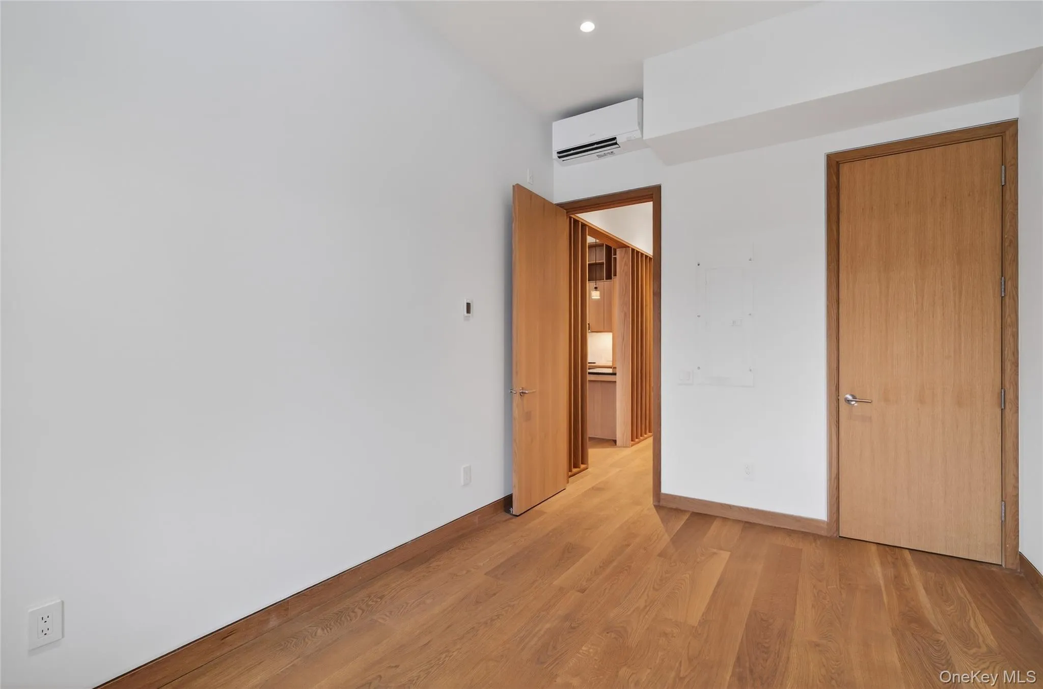 316 Wall Street, Kingston, NY, 3 Bedrooms Bedrooms, 5 Rooms Rooms,2 BathroomsBathrooms,Residential Lease,For Rent,Wall,0,956218 316 Wall Street, Kingston, NY, 3 Bedrooms Bedrooms, 5 Rooms Rooms,2 BathroomsBathrooms,Residential Lease,For Rent,Wall,0,956218