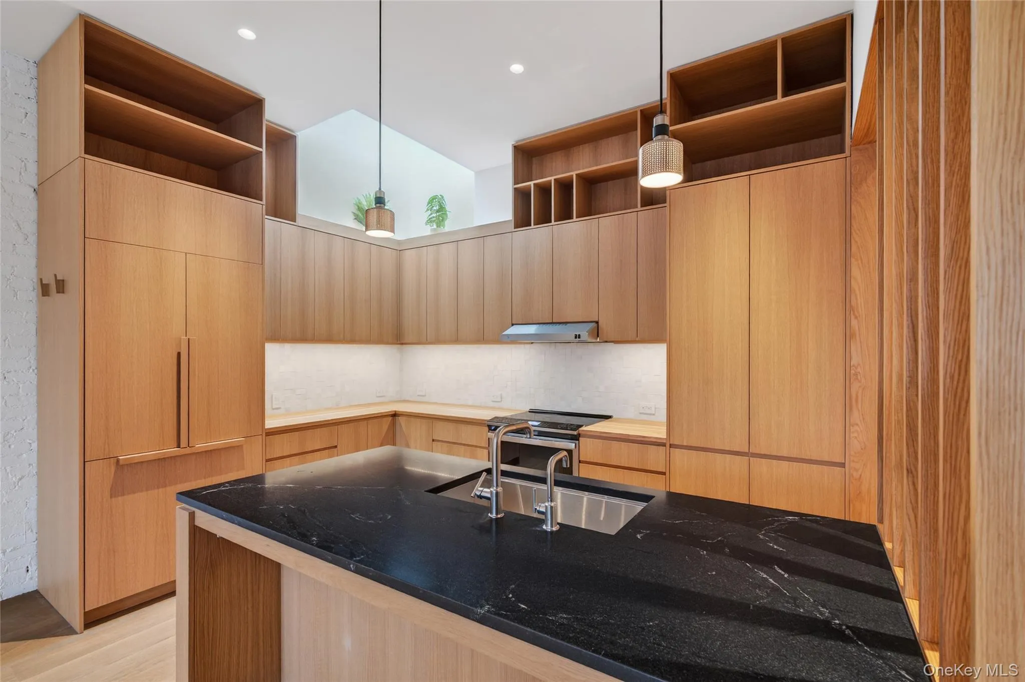 316 Wall Street, Kingston, NY, 3 Bedrooms Bedrooms, 5 Rooms Rooms,2 BathroomsBathrooms,Residential Lease,For Rent,Wall,0,956218 316 Wall Street, Kingston, NY, 3 Bedrooms Bedrooms, 5 Rooms Rooms,2 BathroomsBathrooms,Residential Lease,For Rent,Wall,0,956218