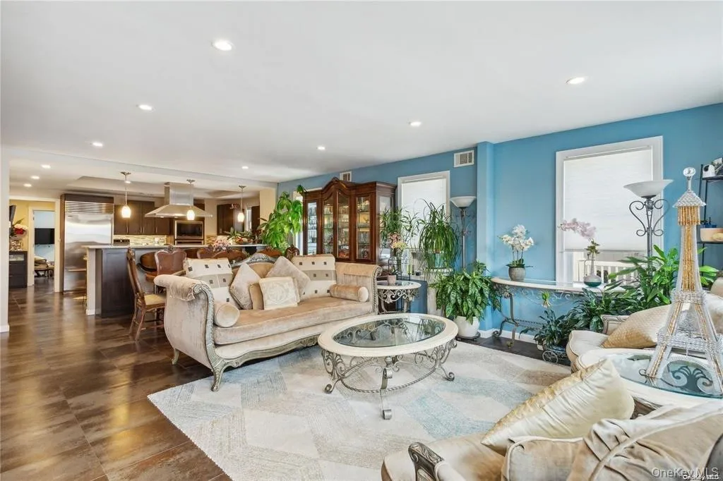 225 Walnut Street, Long Beach, NY, 3 Bedrooms Bedrooms, 12 Rooms Rooms,2 BathroomsBathrooms,Residential Lease,For Rent,Walnut,0,956220 225 Walnut Street, Long Beach, NY, 3 Bedrooms Bedrooms, 12 Rooms Rooms,2 BathroomsBathrooms,Residential Lease,For Rent,Walnut,0,956220