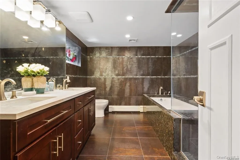 225 Walnut Street, Long Beach, NY, 3 Bedrooms Bedrooms, 12 Rooms Rooms,2 BathroomsBathrooms,Residential Lease,For Rent,Walnut,0,956220 225 Walnut Street, Long Beach, NY, 3 Bedrooms Bedrooms, 12 Rooms Rooms,2 BathroomsBathrooms,Residential Lease,For Rent,Walnut,0,956220