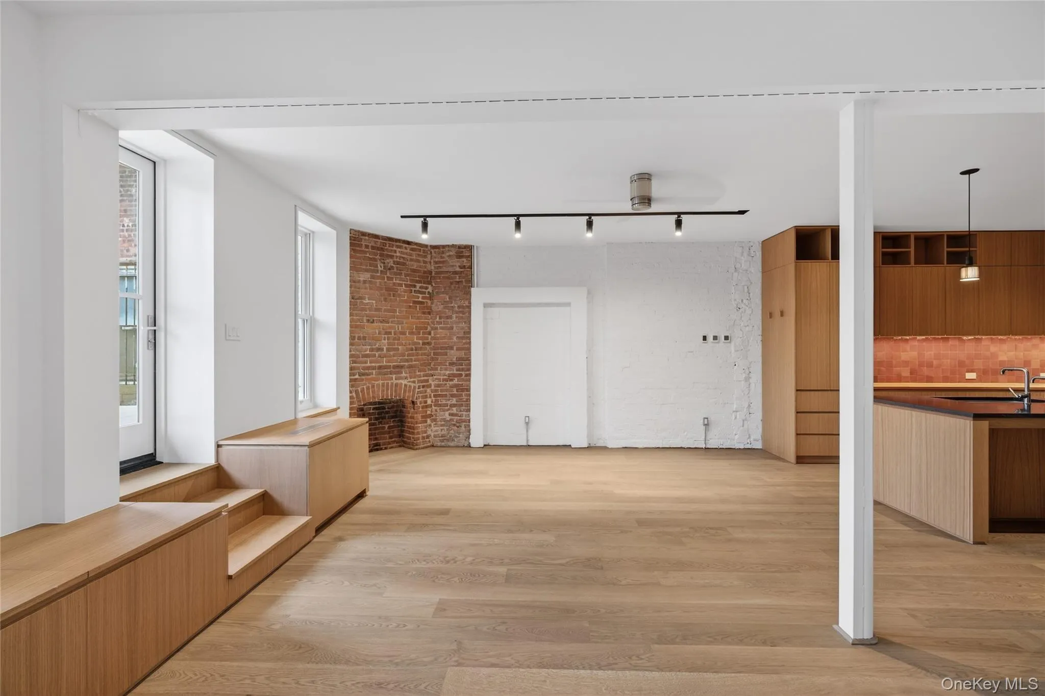 316 Wall Street, Kingston, NY, 2 Bedrooms Bedrooms, 5 Rooms Rooms,2 BathroomsBathrooms,Residential Lease,For Rent,Wall,0,956242 316 Wall Street, Kingston, NY, 2 Bedrooms Bedrooms, 5 Rooms Rooms,2 BathroomsBathrooms,Residential Lease,For Rent,Wall,0,956242