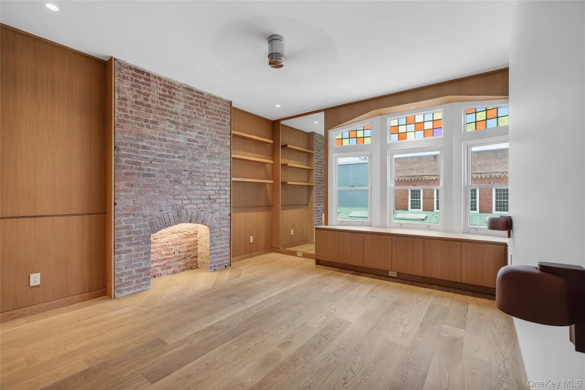 316 Wall Street, Kingston, NY, 2 Bedrooms Bedrooms, 5 Rooms Rooms,2 BathroomsBathrooms,Residential Lease,For Rent,Wall,0,956242 316 Wall Street, Kingston, NY, 2 Bedrooms Bedrooms, 5 Rooms Rooms,2 BathroomsBathrooms,Residential Lease,For Rent,Wall,0,956242