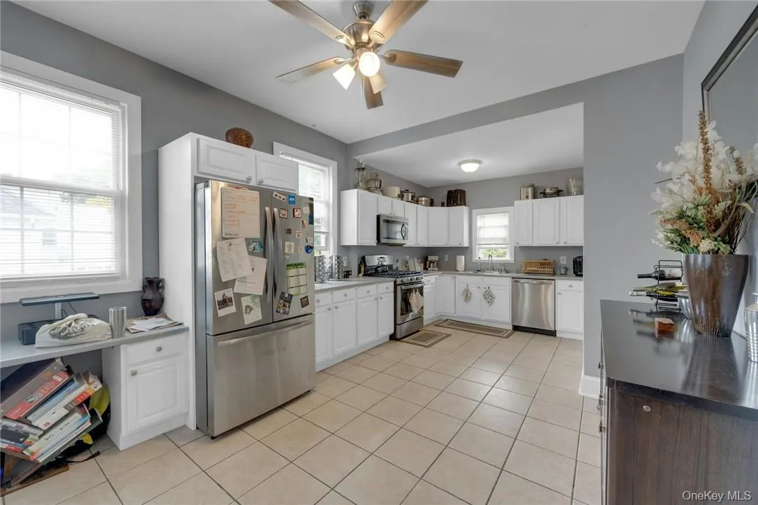 62 Grand Boulevard, Eastchester, NY, 4 Bedrooms Bedrooms, 7 Rooms Rooms,3 BathroomsBathrooms,Residential Lease,For Rent,Grand,0,956245 62 Grand Boulevard, Eastchester, NY, 4 Bedrooms Bedrooms, 7 Rooms Rooms,3 BathroomsBathrooms,Residential Lease,For Rent,Grand,0,956245