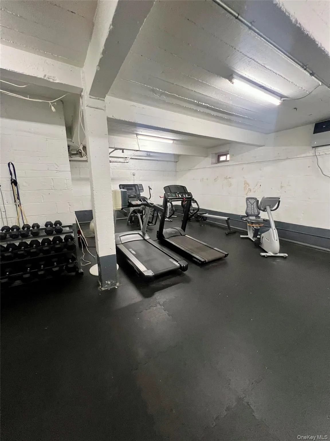 70 locust Avenue, New Rochelle, NY, 2 Bedrooms Bedrooms, 5 Rooms Rooms,1 BathroomBathrooms,Residential,For Rent,locust,0,956248 70 locust Avenue, New Rochelle, NY, 2 Bedrooms Bedrooms, 5 Rooms Rooms,1 BathroomBathrooms,Residential,For Rent,locust,0,956248