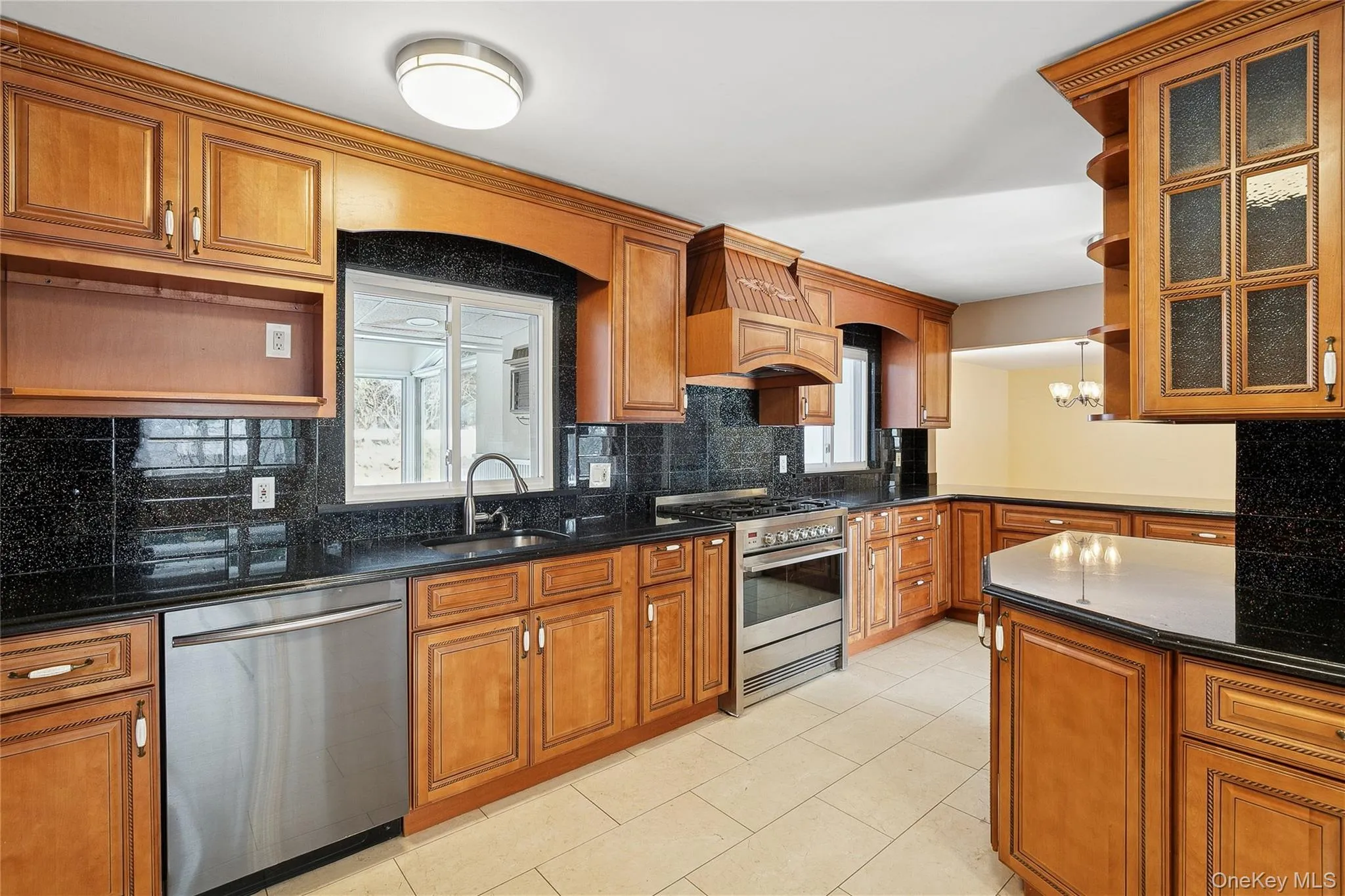 549 Woodbury Road, Huntington, NY, 5 Bedrooms Bedrooms, 13 Rooms Rooms,5 BathroomsBathrooms,Residential,For Rent,Woodbury,0,956316 549 Woodbury Road, Huntington, NY, 5 Bedrooms Bedrooms, 13 Rooms Rooms,5 BathroomsBathrooms,Residential,For Rent,Woodbury,0,956316
