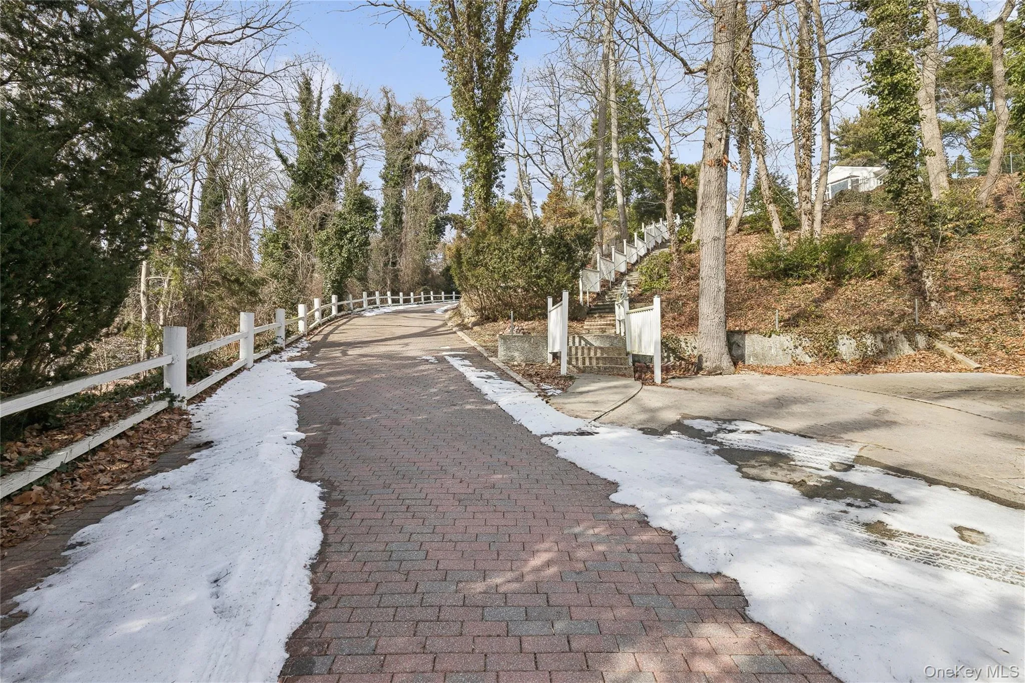 549 Woodbury Road, Huntington, NY, 5 Bedrooms Bedrooms, 13 Rooms Rooms,5 BathroomsBathrooms,Residential,For Rent,Woodbury,0,956316 549 Woodbury Road, Huntington, NY, 5 Bedrooms Bedrooms, 13 Rooms Rooms,5 BathroomsBathrooms,Residential,For Rent,Woodbury,0,956316