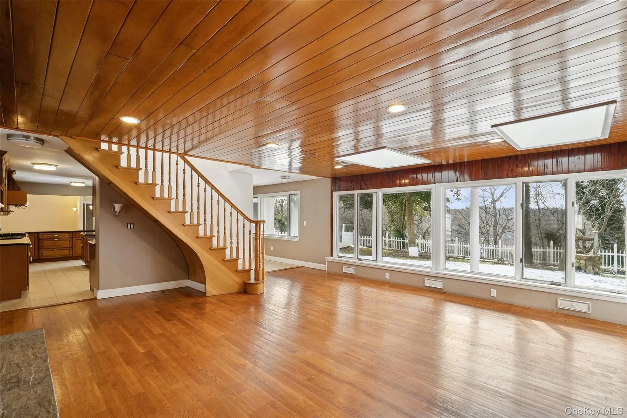 549 Woodbury Road, Huntington, NY, 5 Bedrooms Bedrooms, 13 Rooms Rooms,5 BathroomsBathrooms,Residential,For Rent,Woodbury,0,956316 549 Woodbury Road, Huntington, NY, 5 Bedrooms Bedrooms, 13 Rooms Rooms,5 BathroomsBathrooms,Residential,For Rent,Woodbury,0,956316