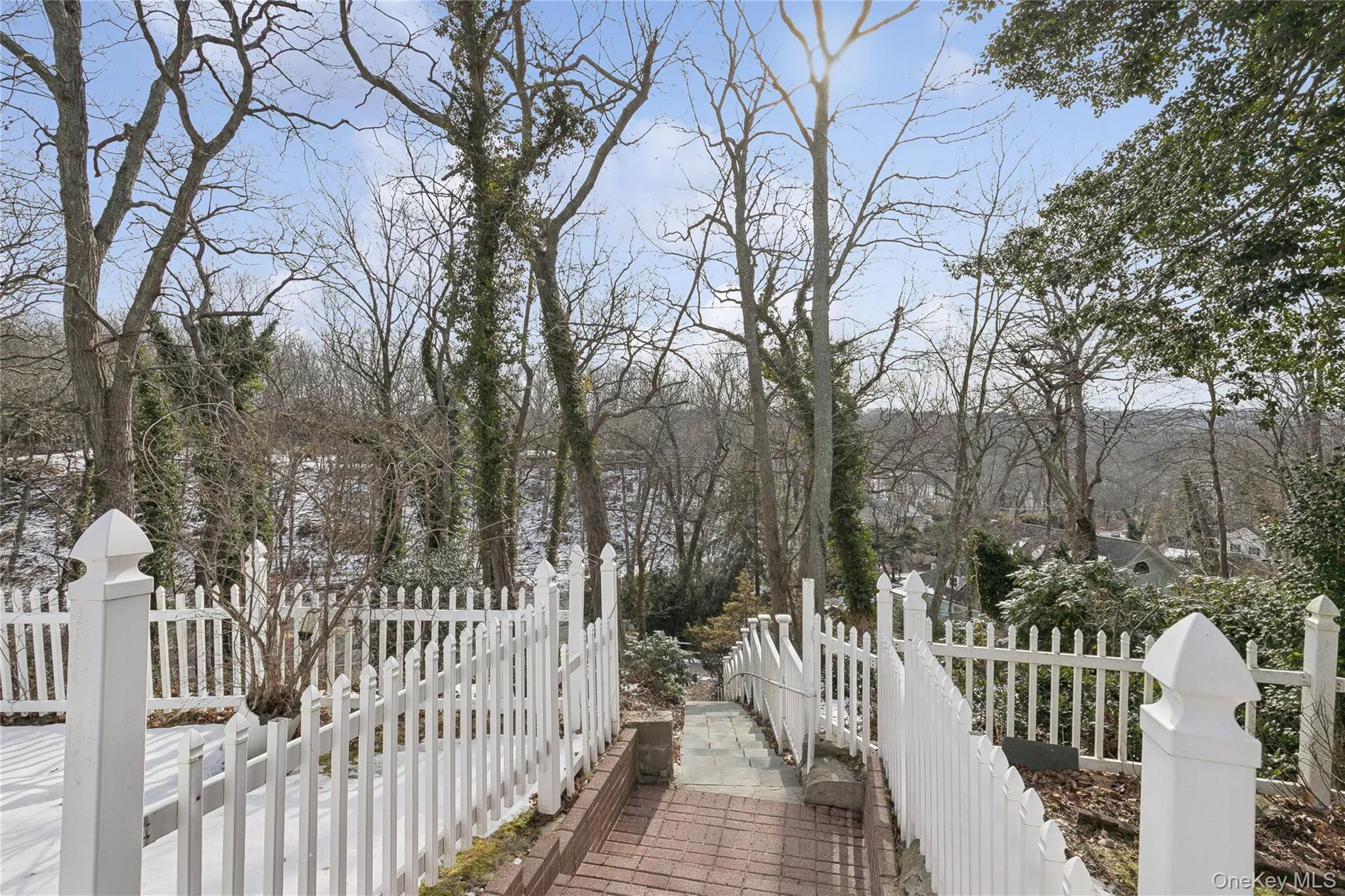 549 Woodbury Road, Huntington, NY, 5 Bedrooms Bedrooms, 13 Rooms Rooms,5 BathroomsBathrooms,Residential,For Rent,Woodbury,0,956316 549 Woodbury Road, Huntington, NY, 5 Bedrooms Bedrooms, 13 Rooms Rooms,5 BathroomsBathrooms,Residential,For Rent,Woodbury,0,956316