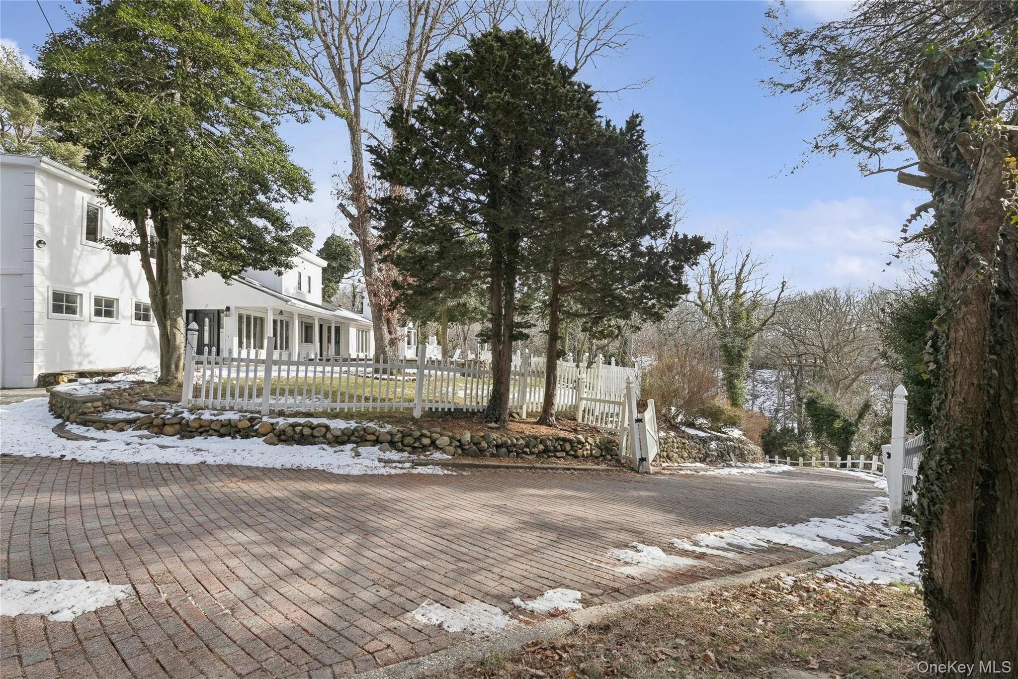 549 Woodbury Road, Huntington, NY, 5 Bedrooms Bedrooms, 13 Rooms Rooms,5 BathroomsBathrooms,Residential,For Rent,Woodbury,0,956316 549 Woodbury Road, Huntington, NY, 5 Bedrooms Bedrooms, 13 Rooms Rooms,5 BathroomsBathrooms,Residential,For Rent,Woodbury,0,956316
