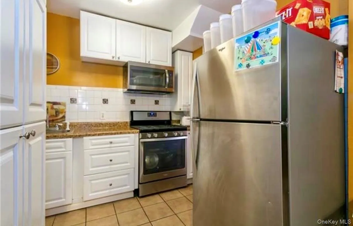 133 195th Street, New York, NY, 3 Bedrooms Bedrooms, 7 Rooms Rooms,3 BathroomsBathrooms,Residential,For Rent,195th,0,956334 133 195th Street, New York, NY, 3 Bedrooms Bedrooms, 7 Rooms Rooms,3 BathroomsBathrooms,Residential,For Rent,195th,0,956334