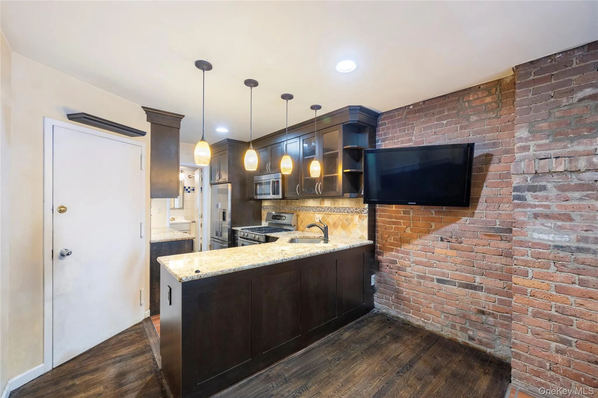 117 82nd Street, New York, NY, 1 Bedroom Bedrooms, 4 Rooms Rooms,2 BathroomsBathrooms,Residential Lease,For Rent,82nd,0,956395 117 82nd Street, New York, NY, 1 Bedroom Bedrooms, 4 Rooms Rooms,2 BathroomsBathrooms,Residential Lease,For Rent,82nd,0,956395
