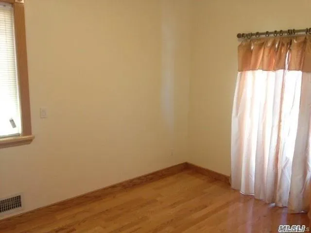 43-15 222nd Street, New York, NY, 3 Bedrooms Bedrooms, 6 Rooms Rooms,2 BathroomsBathrooms,Residential Lease,For Rent,222nd,0,956400 43-15 222nd Street, New York, NY, 3 Bedrooms Bedrooms, 6 Rooms Rooms,2 BathroomsBathrooms,Residential Lease,For Rent,222nd,0,956400