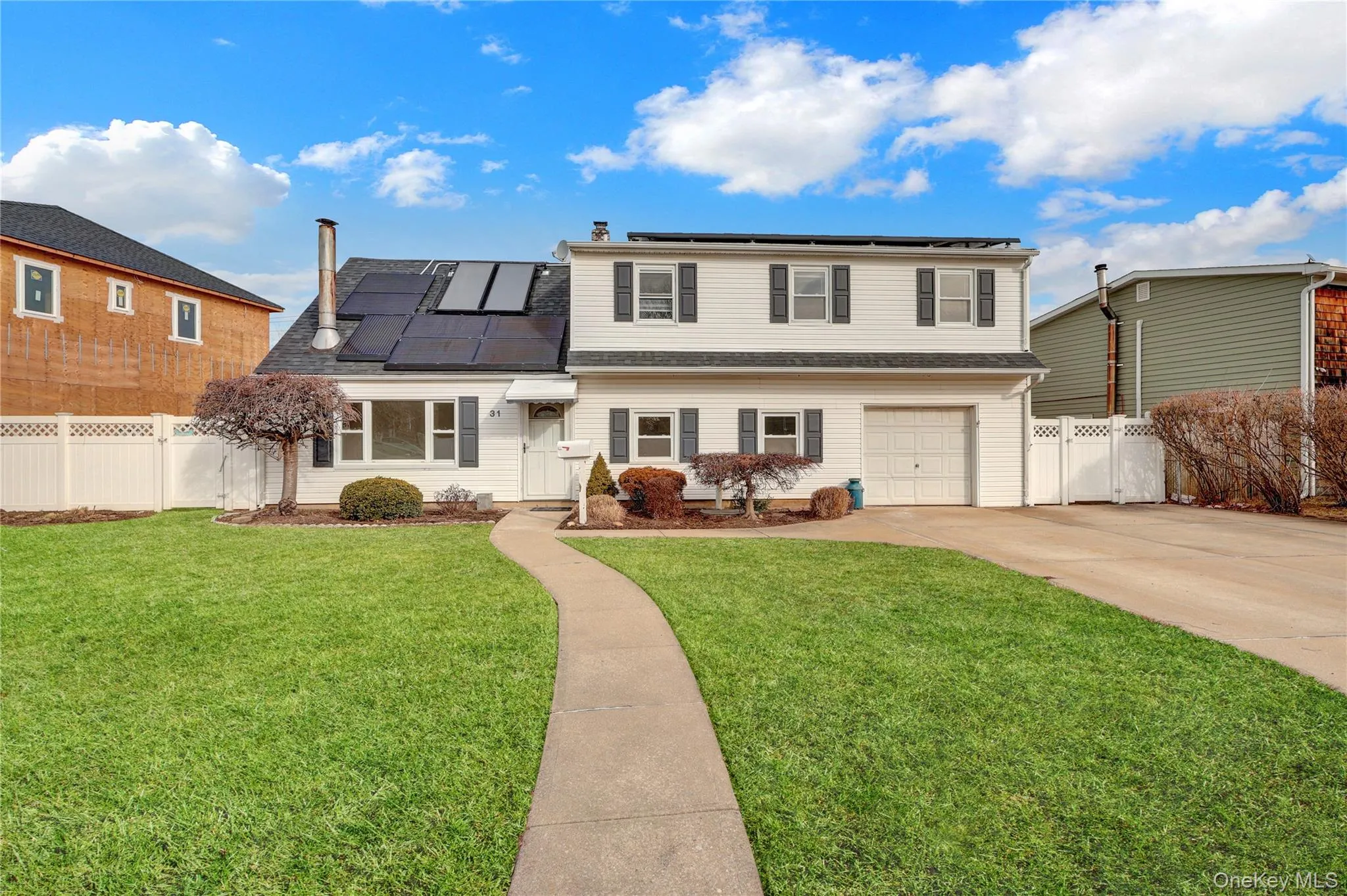 31 Bluespruce Road, Hempstead, NY, 7 Bedrooms Bedrooms, 11 Rooms Rooms,3 BathroomsBathrooms,Residential,For Rent,Bluespruce,0,956416 31 Bluespruce Road, Hempstead, NY, 7 Bedrooms Bedrooms, 11 Rooms Rooms,3 BathroomsBathrooms,Residential,For Rent,Bluespruce,0,956416