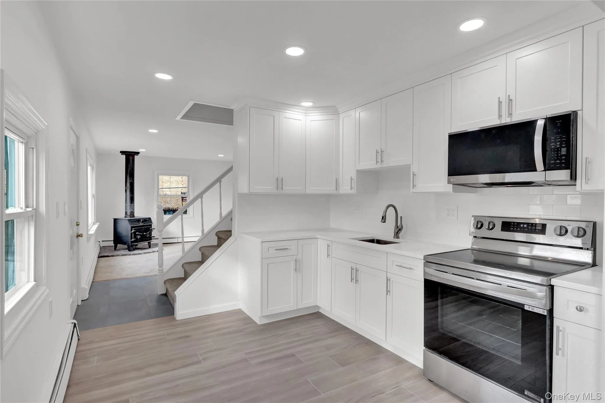31 Bluespruce Road, Hempstead, NY, 7 Bedrooms Bedrooms, 11 Rooms Rooms,3 BathroomsBathrooms,Residential,For Rent,Bluespruce,0,956416 31 Bluespruce Road, Hempstead, NY, 7 Bedrooms Bedrooms, 11 Rooms Rooms,3 BathroomsBathrooms,Residential,For Rent,Bluespruce,0,956416