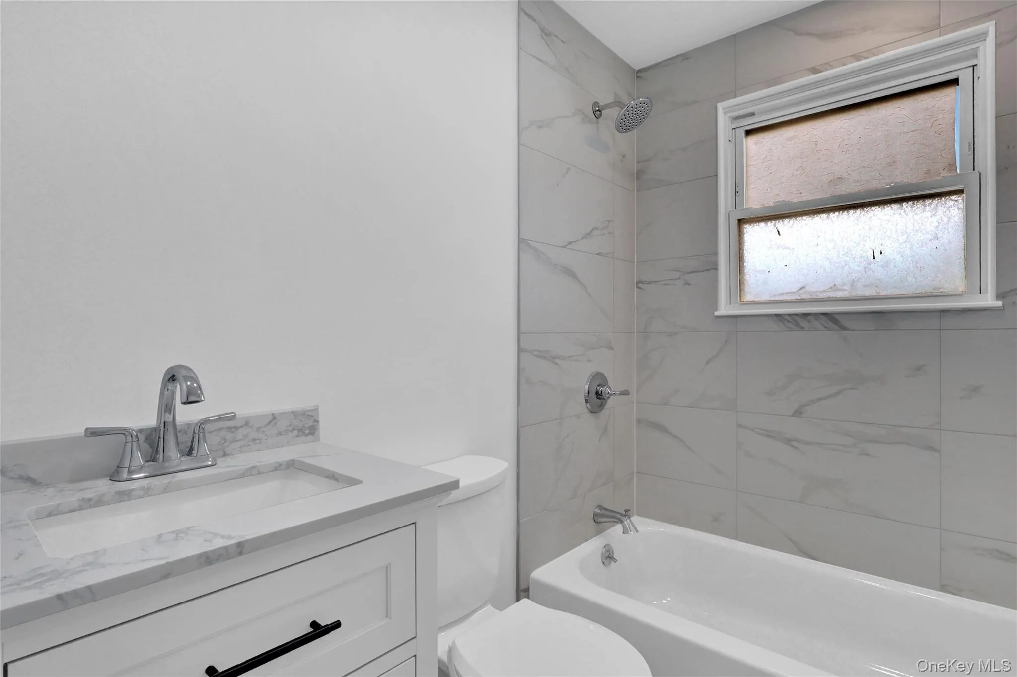 31 Bluespruce Road, Hempstead, NY, 7 Bedrooms Bedrooms, 11 Rooms Rooms,3 BathroomsBathrooms,Residential,For Rent,Bluespruce,0,956416 31 Bluespruce Road, Hempstead, NY, 7 Bedrooms Bedrooms, 11 Rooms Rooms,3 BathroomsBathrooms,Residential,For Rent,Bluespruce,0,956416