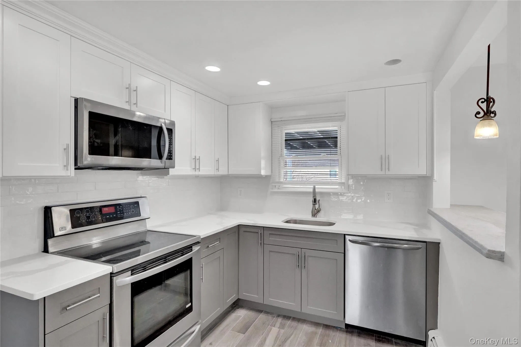 31 Bluespruce Road, Hempstead, NY, 7 Bedrooms Bedrooms, 11 Rooms Rooms,3 BathroomsBathrooms,Residential,For Rent,Bluespruce,0,956416 31 Bluespruce Road, Hempstead, NY, 7 Bedrooms Bedrooms, 11 Rooms Rooms,3 BathroomsBathrooms,Residential,For Rent,Bluespruce,0,956416