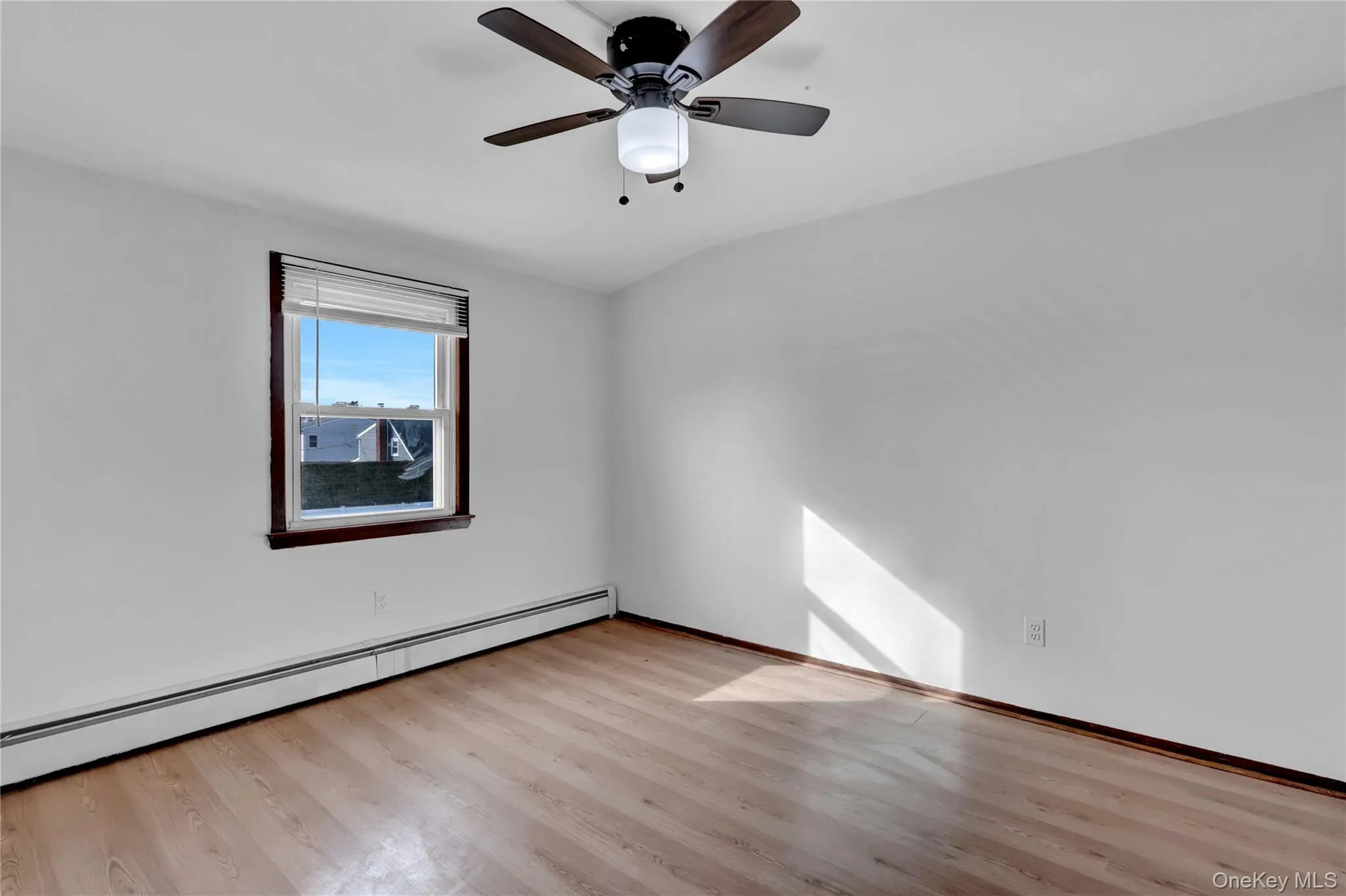 31 Bluespruce Road, Hempstead, NY, 7 Bedrooms Bedrooms, 11 Rooms Rooms,3 BathroomsBathrooms,Residential,For Rent,Bluespruce,0,956416 31 Bluespruce Road, Hempstead, NY, 7 Bedrooms Bedrooms, 11 Rooms Rooms,3 BathroomsBathrooms,Residential,For Rent,Bluespruce,0,956416