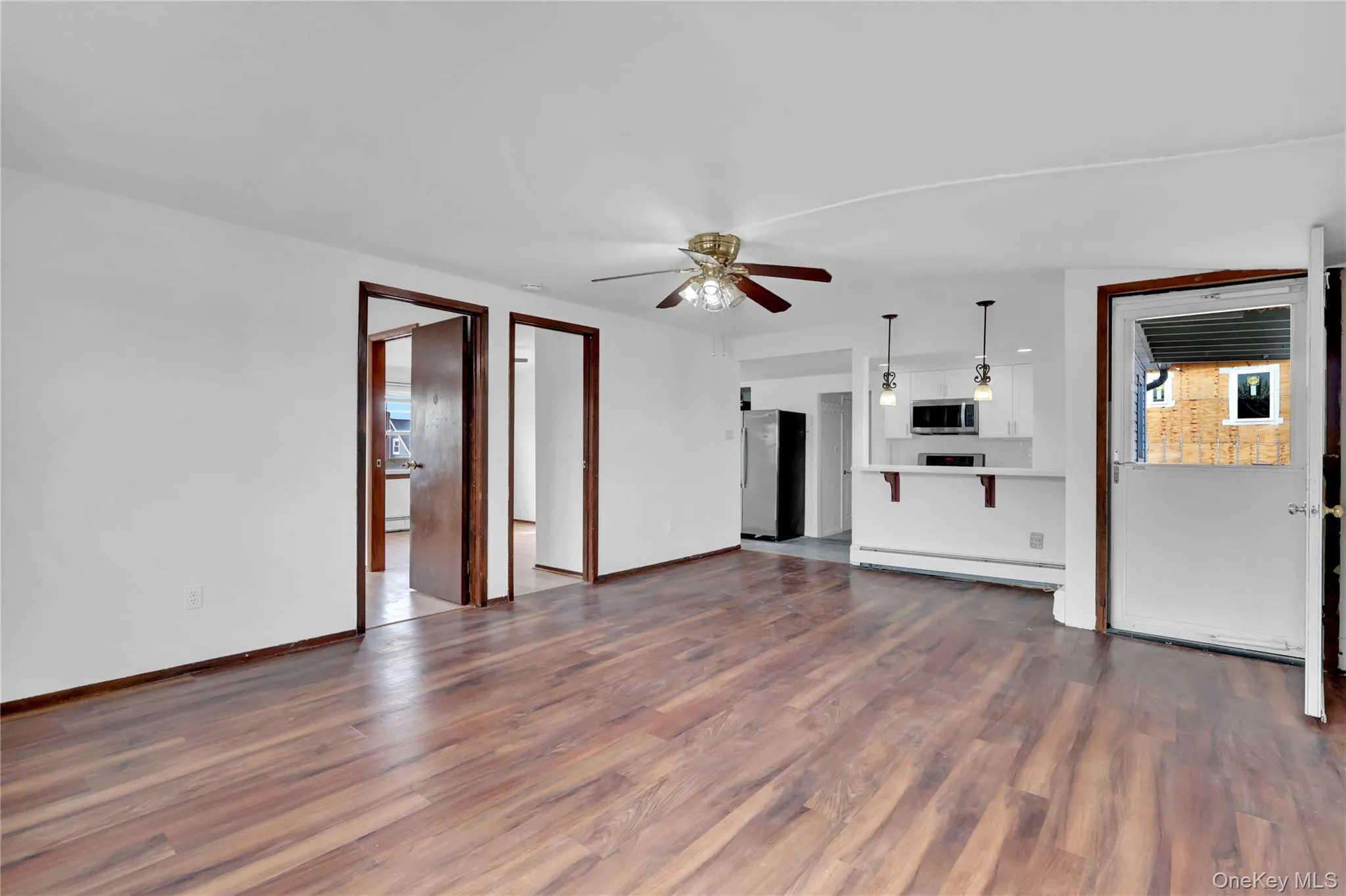 31 Bluespruce Road, Hempstead, NY, 7 Bedrooms Bedrooms, 11 Rooms Rooms,3 BathroomsBathrooms,Residential,For Rent,Bluespruce,0,956416 31 Bluespruce Road, Hempstead, NY, 7 Bedrooms Bedrooms, 11 Rooms Rooms,3 BathroomsBathrooms,Residential,For Rent,Bluespruce,0,956416