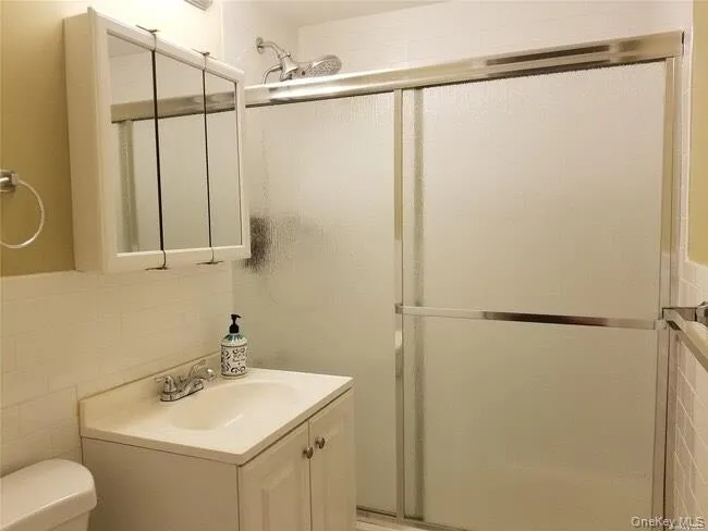 98-26 64th Avenue, New York, NY, 2 Rooms Rooms,1 BathroomBathrooms,Residential Lease,For Rent,64th,0,956495 98-26 64th Avenue, New York, NY, 2 Rooms Rooms,1 BathroomBathrooms,Residential Lease,For Rent,64th,0,956495