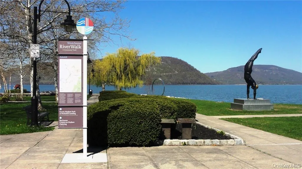 1840 Crompond Road, Peekskill, NY, 2 Bedrooms Bedrooms, 4 Rooms Rooms,1 BathroomBathrooms,Residential,For Rent,Crompond,0,956517 1840 Crompond Road, Peekskill, NY, 2 Bedrooms Bedrooms, 4 Rooms Rooms,1 BathroomBathrooms,Residential,For Rent,Crompond,0,956517