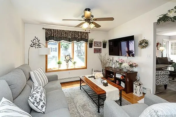 166 Choir Lane, Hempstead, NY, 5 Bedrooms Bedrooms, 8 Rooms Rooms,2 BathroomsBathrooms,Residential,For Rent,Choir,0,956531 166 Choir Lane, Hempstead, NY, 5 Bedrooms Bedrooms, 8 Rooms Rooms,2 BathroomsBathrooms,Residential,For Rent,Choir,0,956531