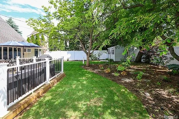 166 Choir Lane, Hempstead, NY, 5 Bedrooms Bedrooms, 8 Rooms Rooms,2 BathroomsBathrooms,Residential,For Rent,Choir,0,956531 166 Choir Lane, Hempstead, NY, 5 Bedrooms Bedrooms, 8 Rooms Rooms,2 BathroomsBathrooms,Residential,For Rent,Choir,0,956531
