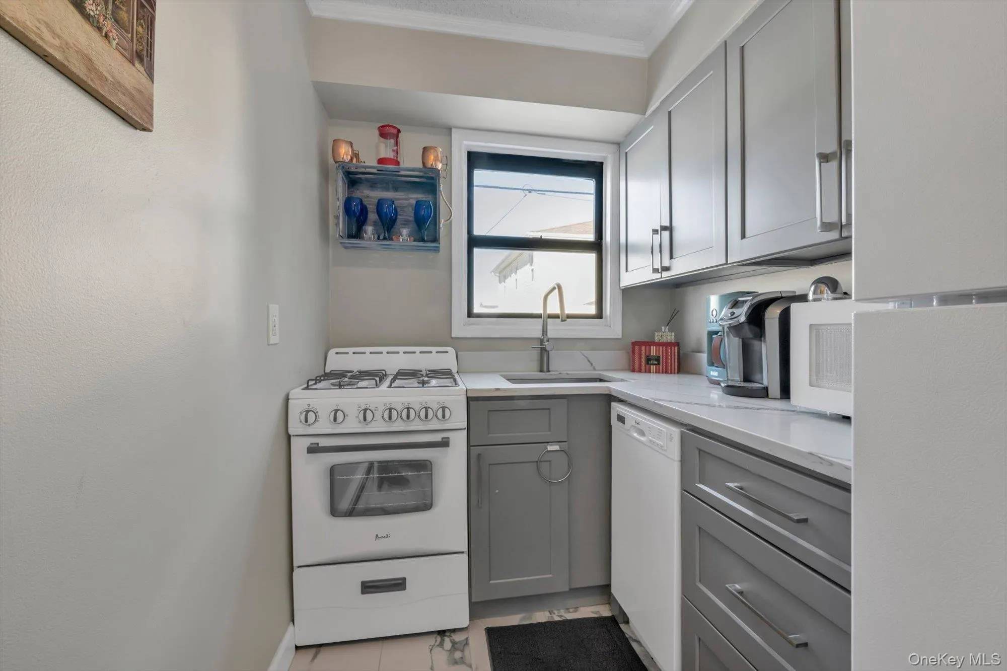 65 Broadway, Long Beach, NY, 1 Bedroom Bedrooms, 3 Rooms Rooms,1 BathroomBathrooms,Residential,For Rent,Broadway,0,956541 65 Broadway, Long Beach, NY, 1 Bedroom Bedrooms, 3 Rooms Rooms,1 BathroomBathrooms,Residential,For Rent,Broadway,0,956541