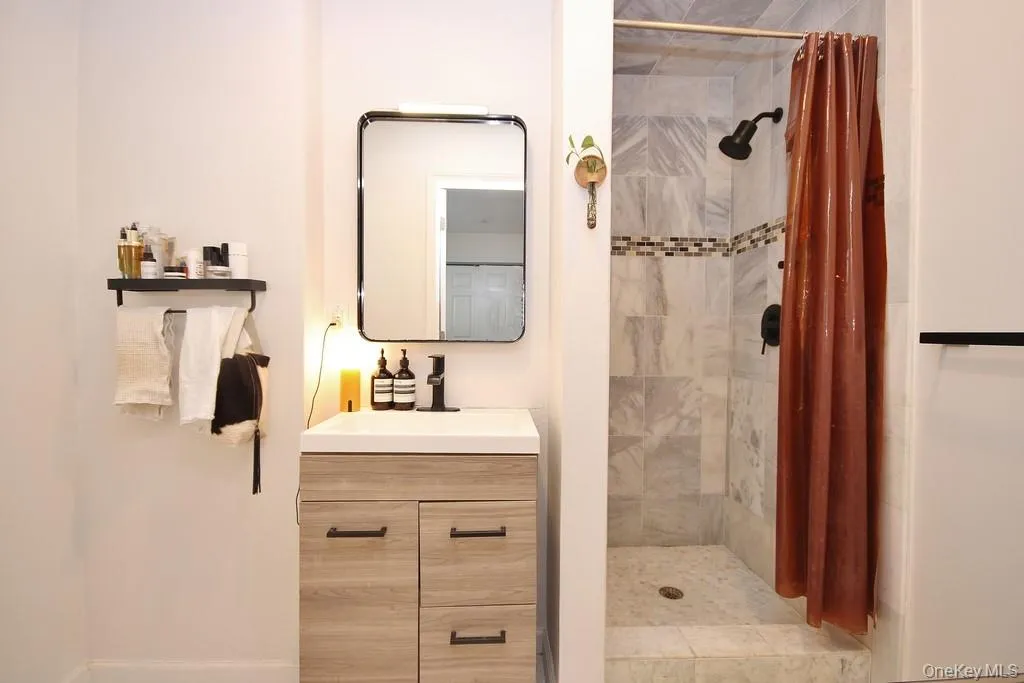 117 Seven Hills Lake Drive, Kent, NY, 3 Bedrooms Bedrooms, 7 Rooms Rooms,3 BathroomsBathrooms,Residential Lease,For Rent,Seven Hills Lake,0,956558 117 Seven Hills Lake Drive, Kent, NY, 3 Bedrooms Bedrooms, 7 Rooms Rooms,3 BathroomsBathrooms,Residential Lease,For Rent,Seven Hills Lake,0,956558