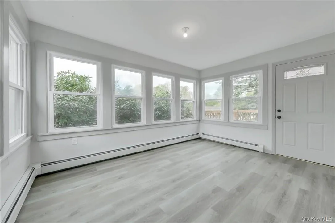 32 Highland Drive, Woodbury, NY, 4 Bedrooms Bedrooms, 8 Rooms Rooms,2 BathroomsBathrooms,Residential Lease,For Rent,Highland,0,956560 32 Highland Drive, Woodbury, NY, 4 Bedrooms Bedrooms, 8 Rooms Rooms,2 BathroomsBathrooms,Residential Lease,For Rent,Highland,0,956560