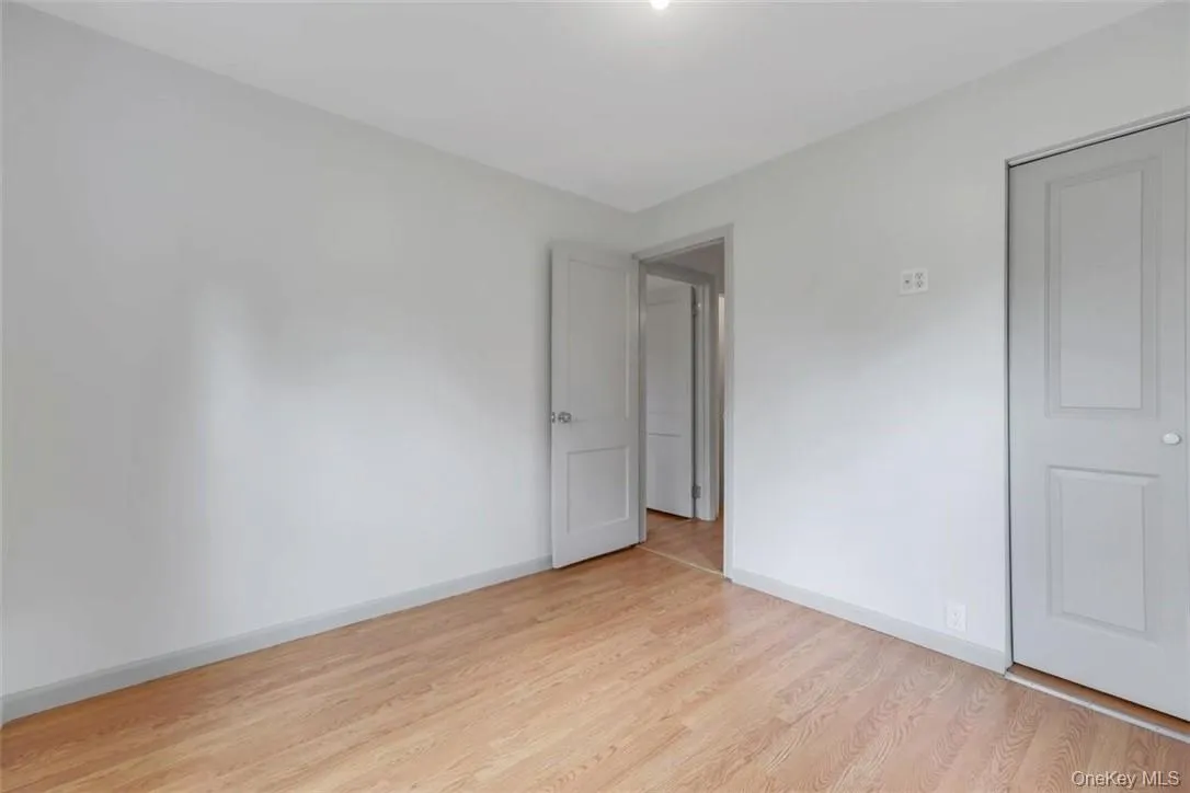 32 Highland Drive, Woodbury, NY, 4 Bedrooms Bedrooms, 8 Rooms Rooms,2 BathroomsBathrooms,Residential Lease,For Rent,Highland,0,956560 32 Highland Drive, Woodbury, NY, 4 Bedrooms Bedrooms, 8 Rooms Rooms,2 BathroomsBathrooms,Residential Lease,For Rent,Highland,0,956560