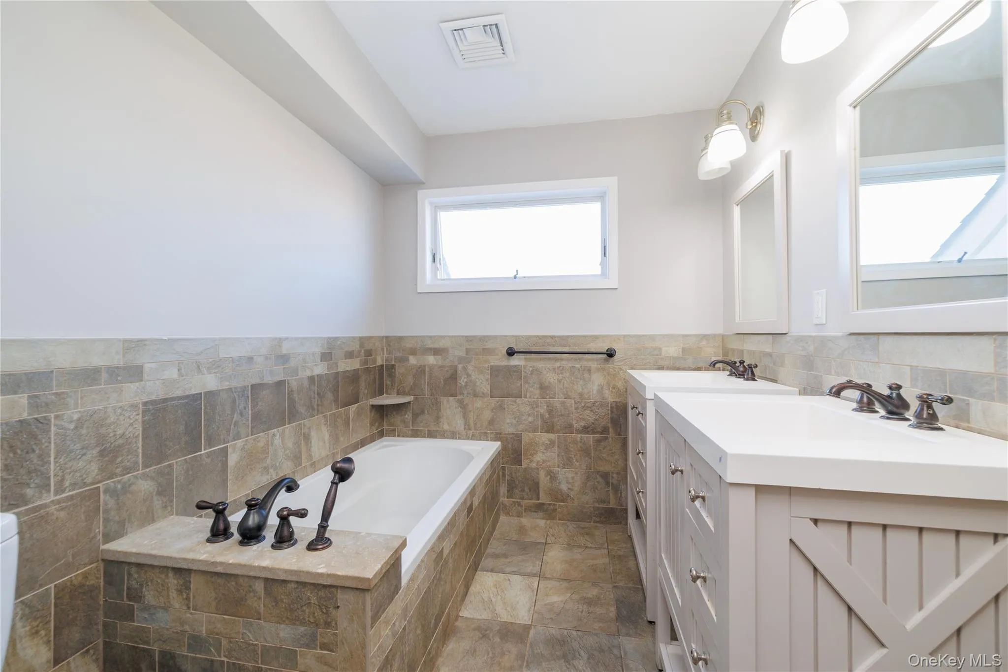 277 Broadway, Long Beach, NY, 3 Bedrooms Bedrooms, 7 Rooms Rooms,2 BathroomsBathrooms,Residential Lease,For Rent,Broadway,0,956571 277 Broadway, Long Beach, NY, 3 Bedrooms Bedrooms, 7 Rooms Rooms,2 BathroomsBathrooms,Residential Lease,For Rent,Broadway,0,956571